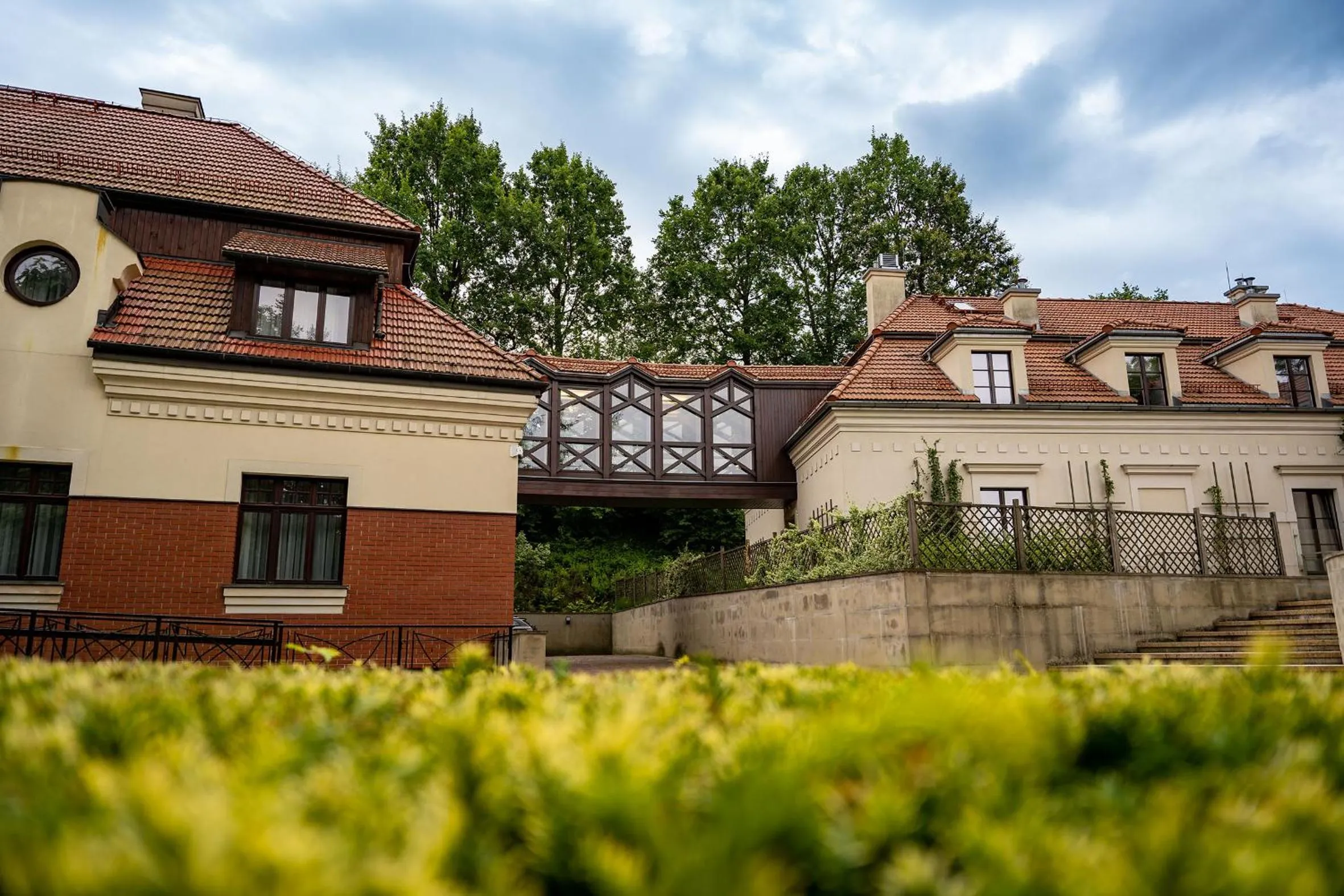 Property building in Grand Sal