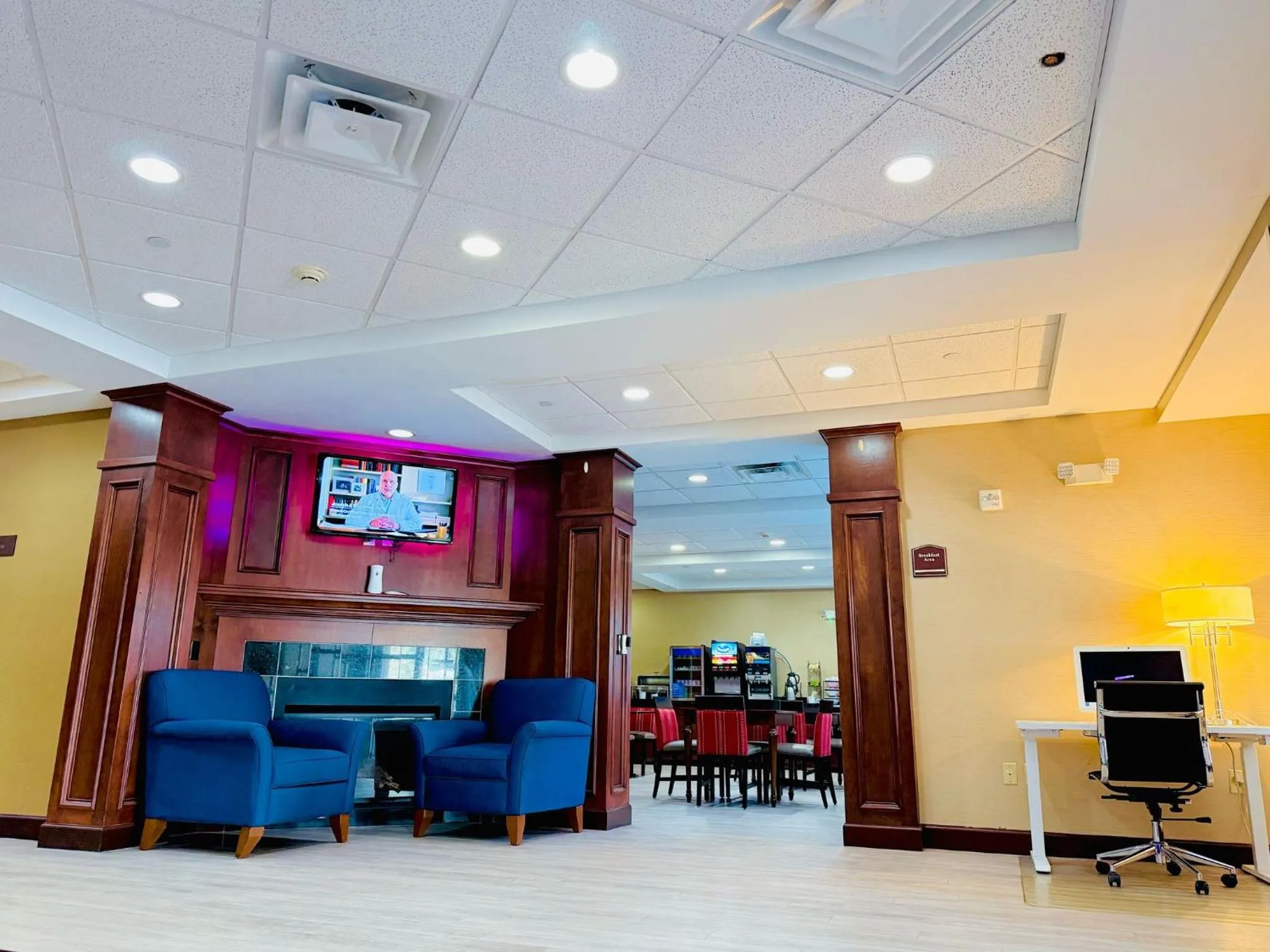 Comfort Inn & Suites Scarborough-Portland