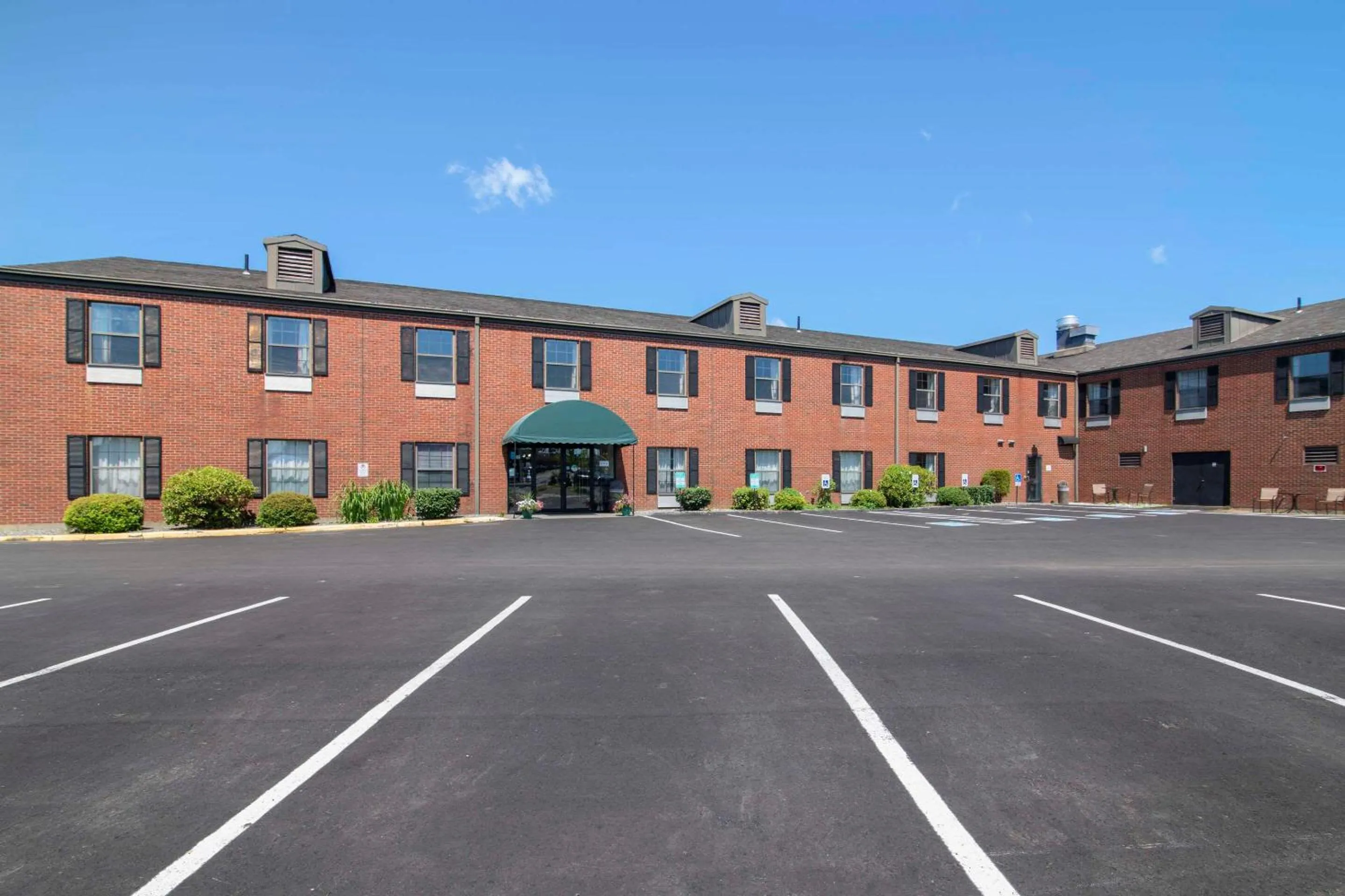 Property building in Quality Inn at Bangor Mall
