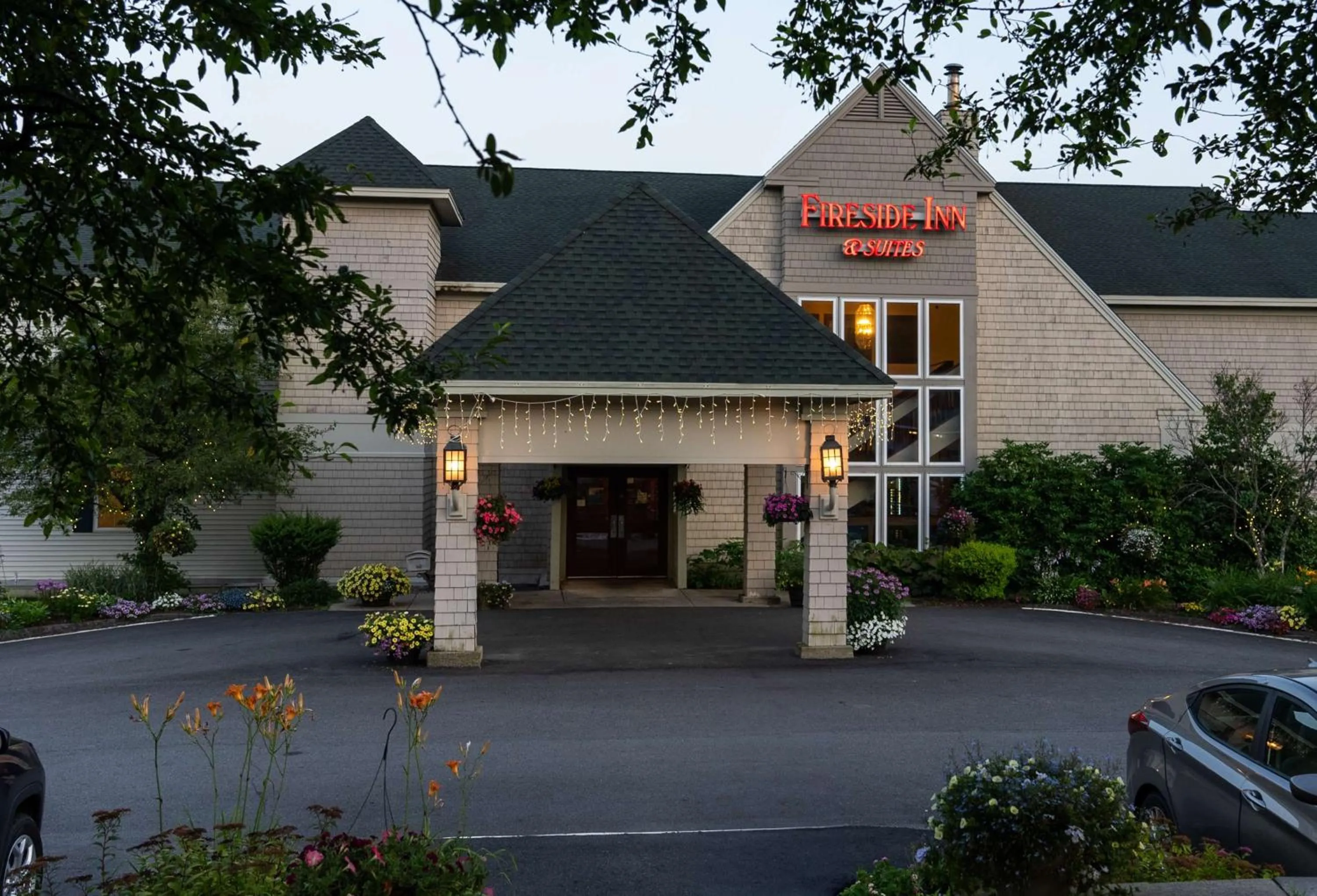 Property building in Fireside Inn, Ocean's Edge