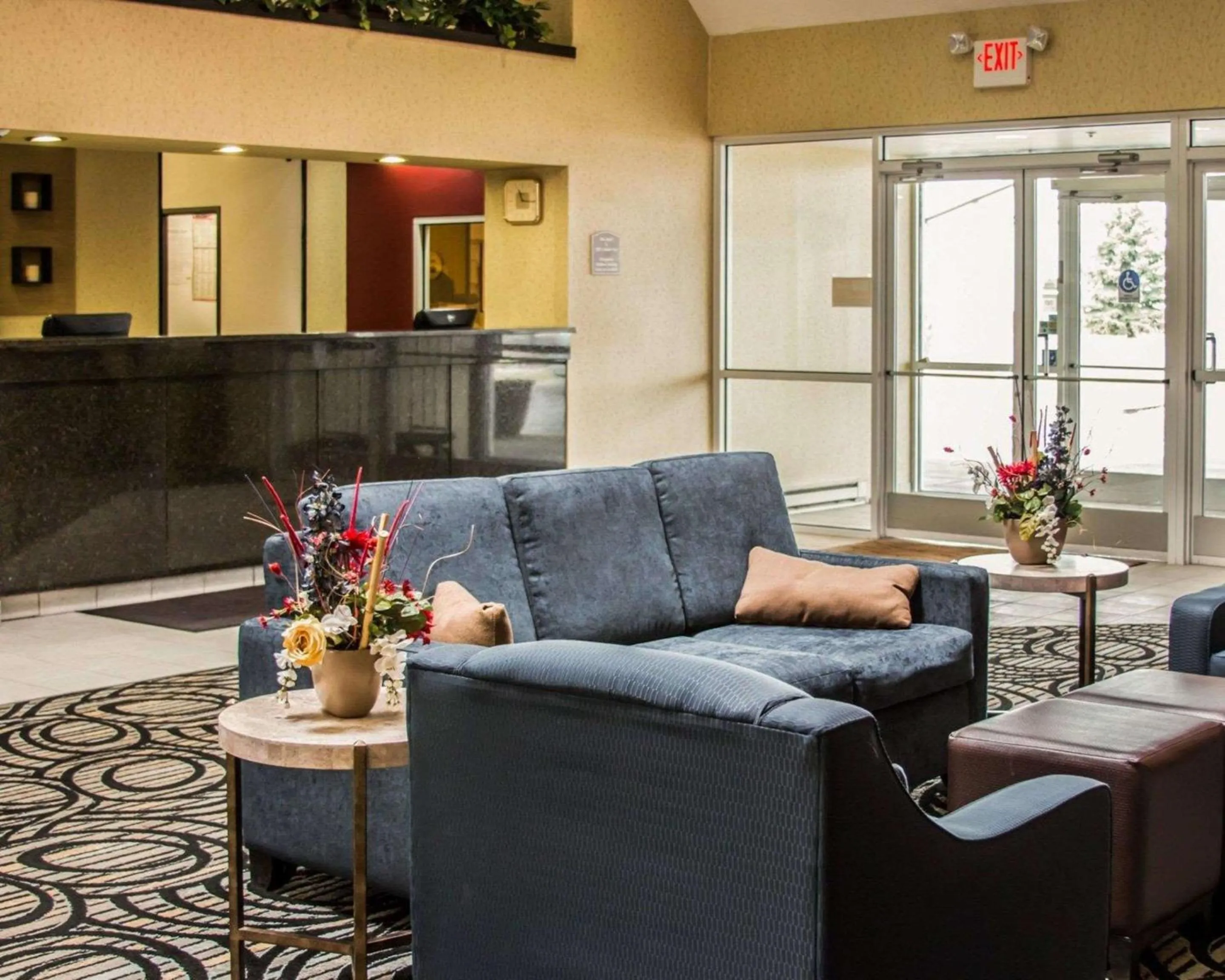 Lobby or reception in Comfort Inn