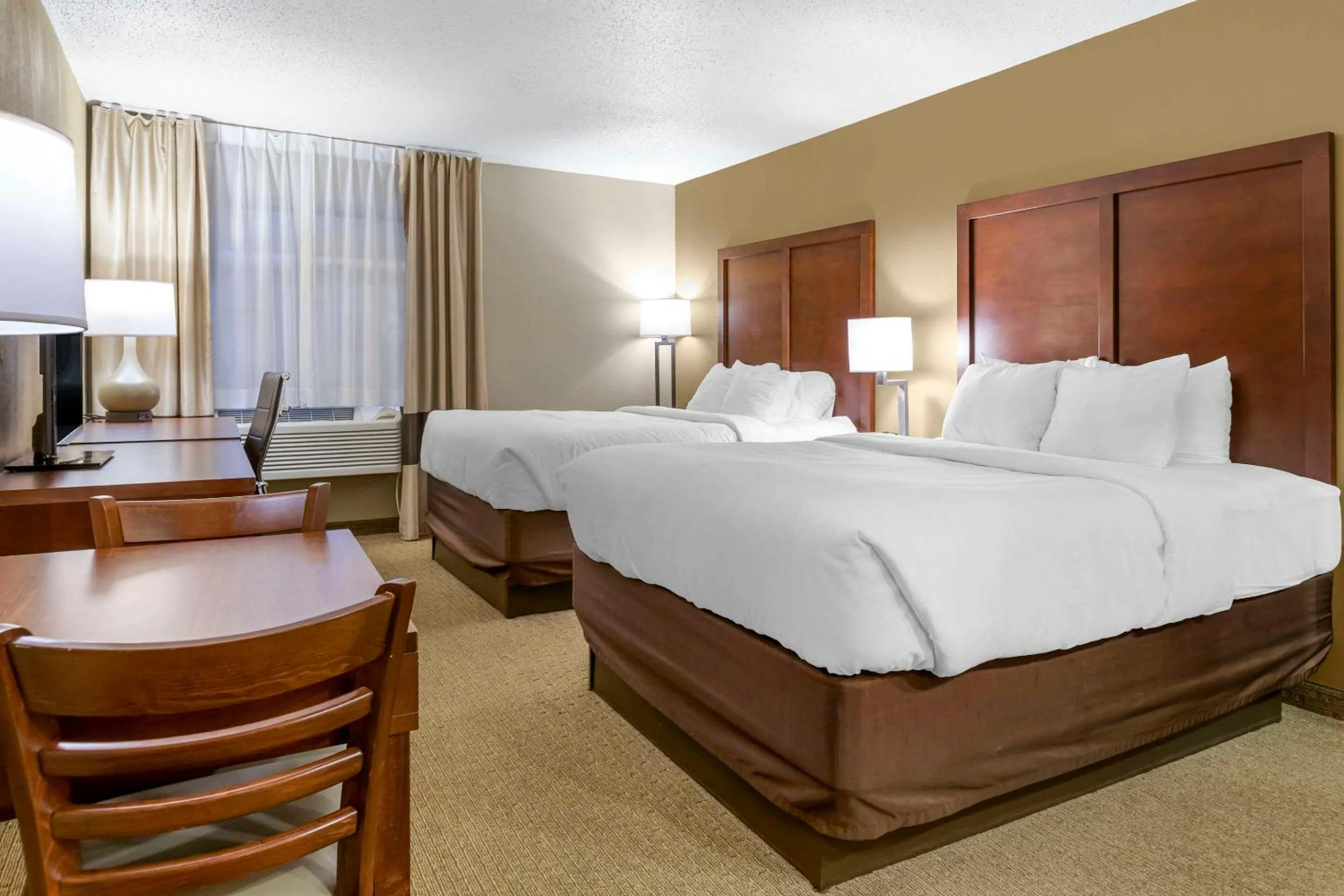 Bedroom in Comfort Inn Sault Ste Marie MI