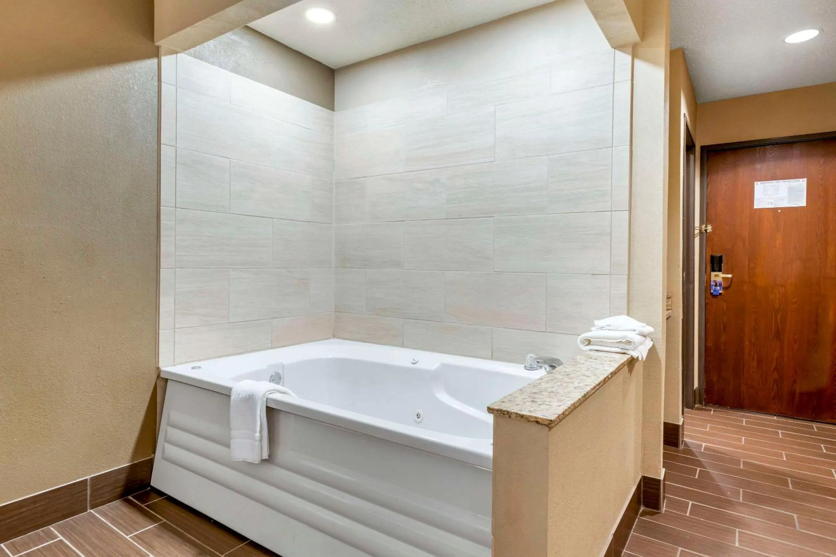 Bedroom in Comfort Inn Sault Ste Marie MI