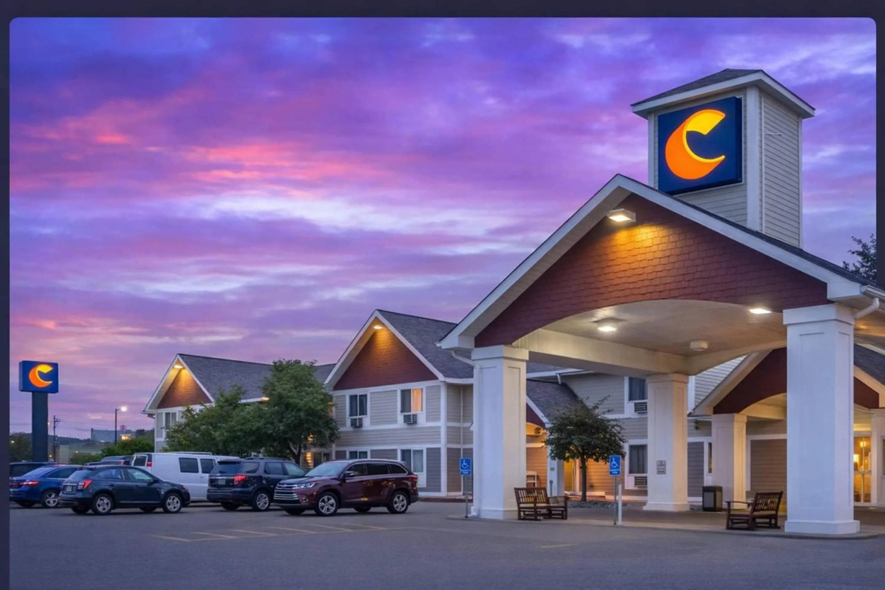 Property building in Comfort Inn Iron Mountain North