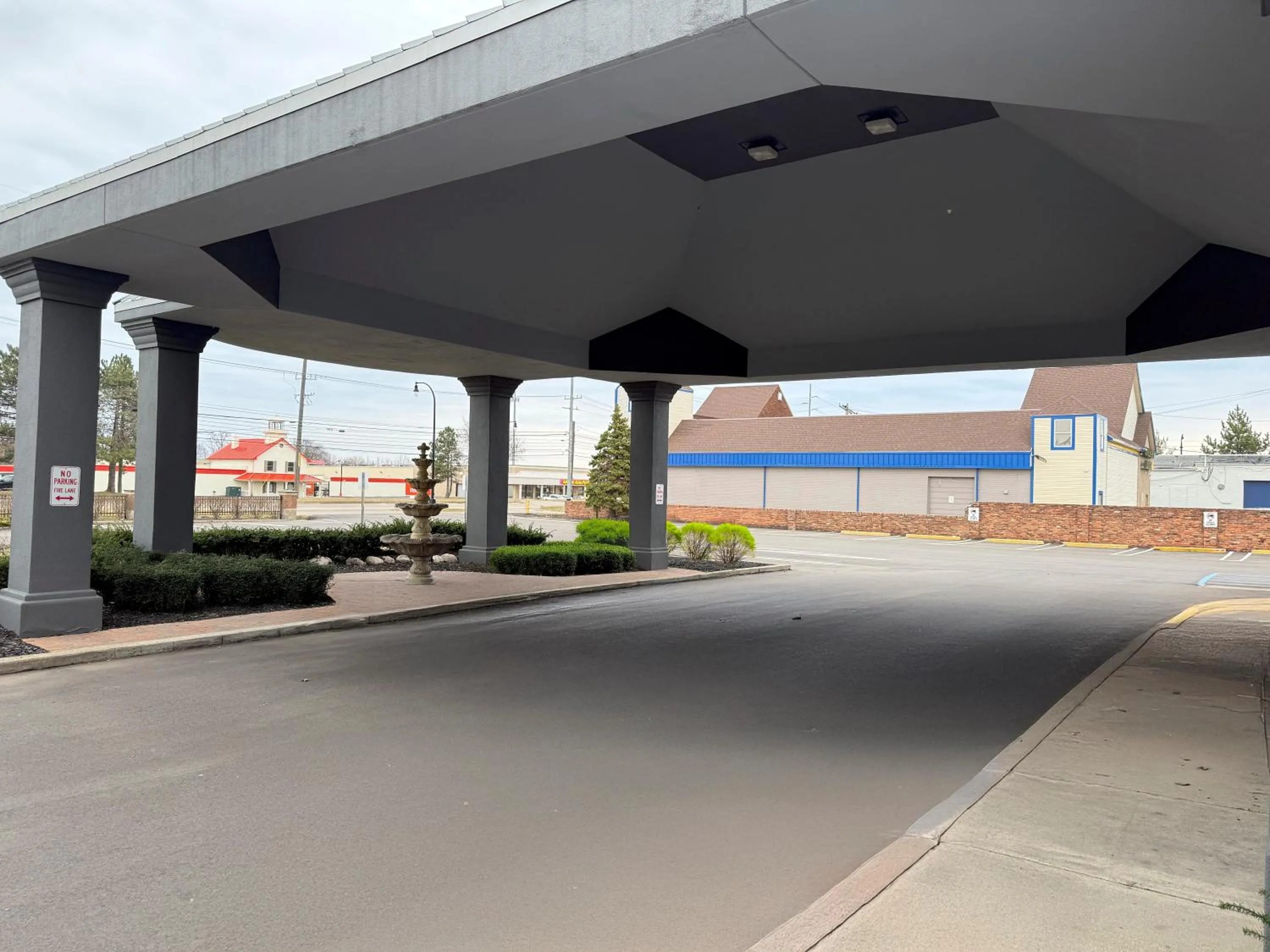 Property building in Quality Inn & Suites Banquet Center