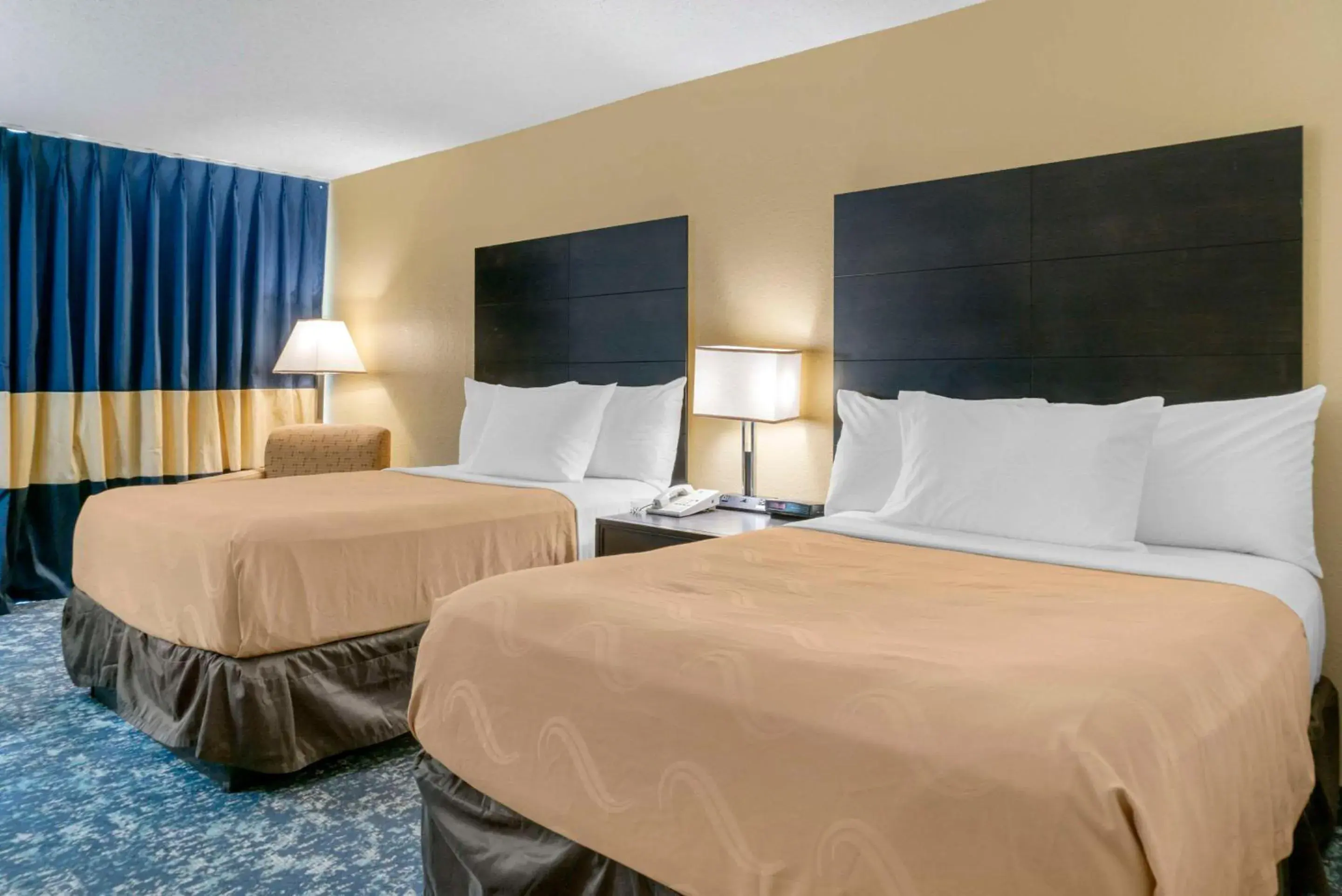 Double Room with Two Double Beds - Accessible/Non-Smoking in Quality Inn & Suites Banquet Center Double Room with Two Double Beds - Accessible/Non-Smoking in Quality Inn & Suites Banquet Center