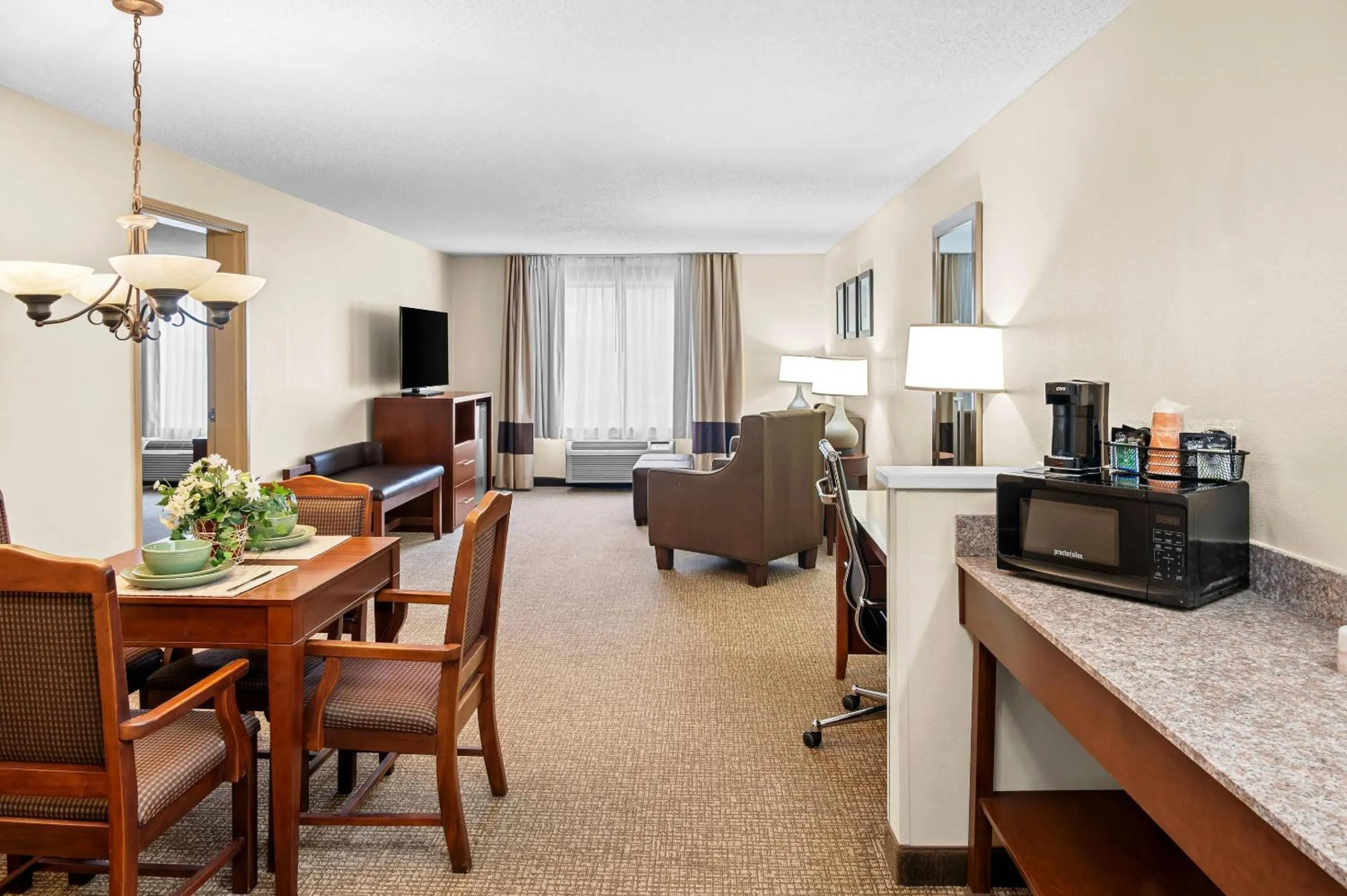 Bedroom in Comfort Suites Grandville - Grand Rapids SW