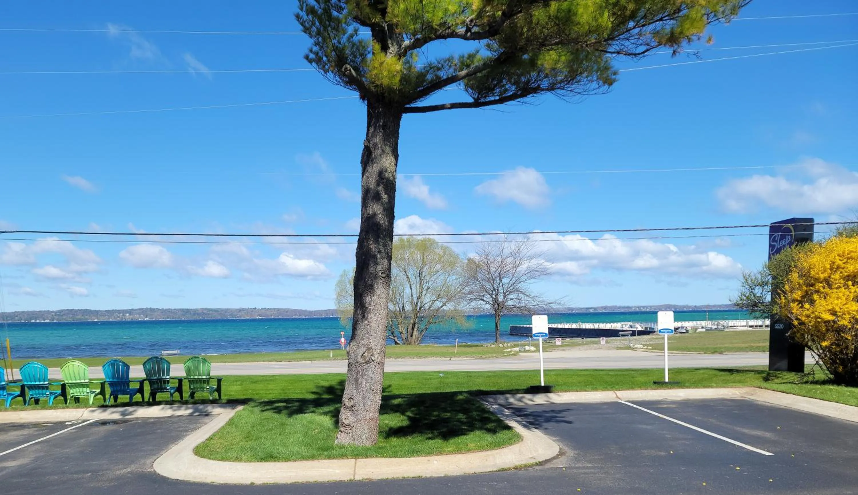 Property building in Sleep Inn & Suites Bay View Acme - Traverse City