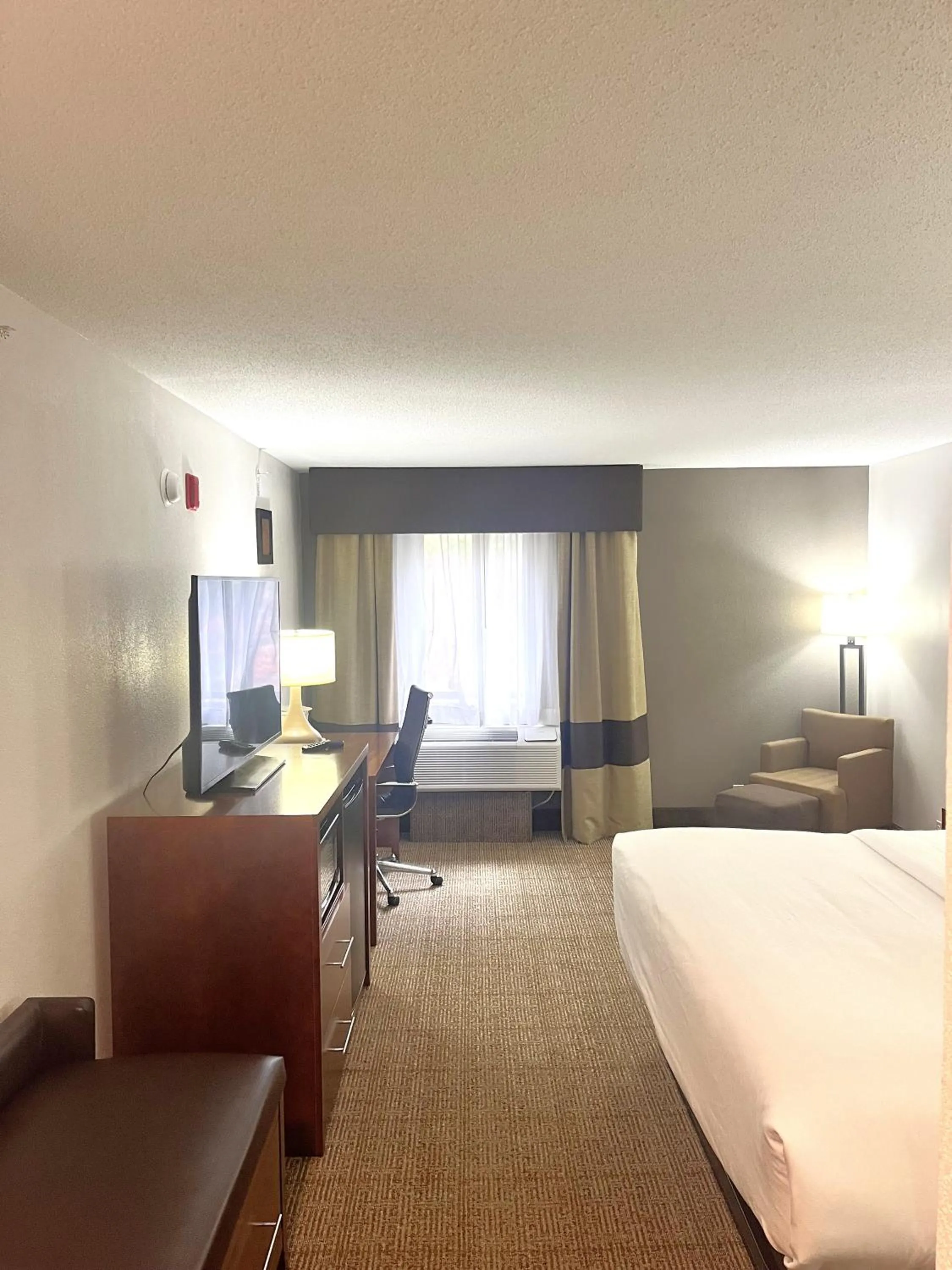 Bedroom in Comfort Inn & Suites Jackson North