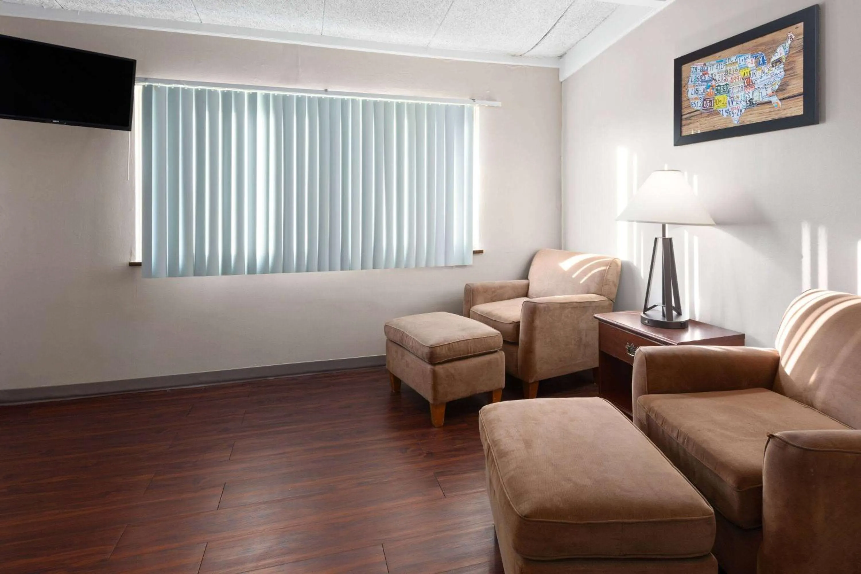 Hot Tub in Baymont by Wyndham Bay City