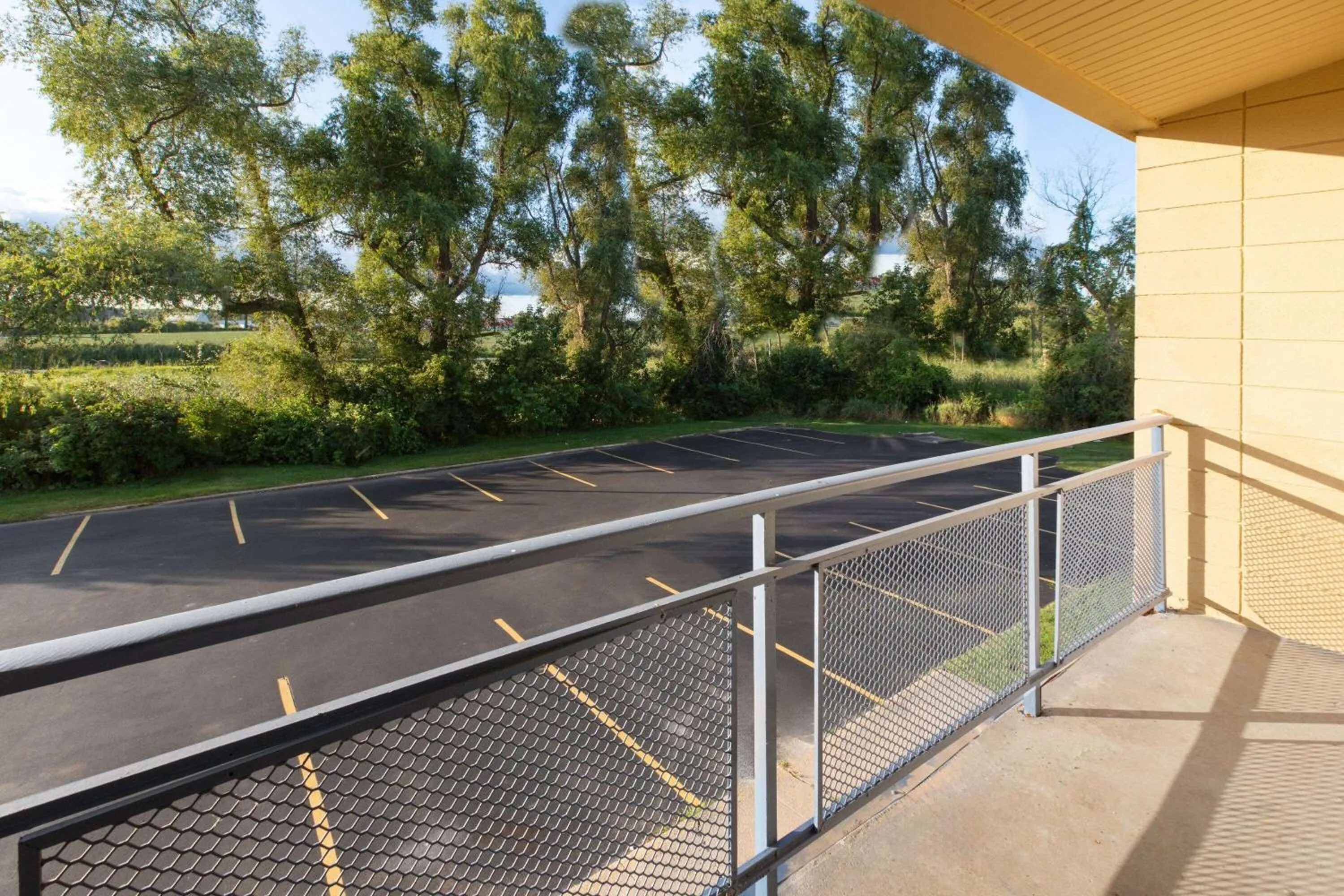 Balcony/Terrace in Baymont by Wyndham Bay City