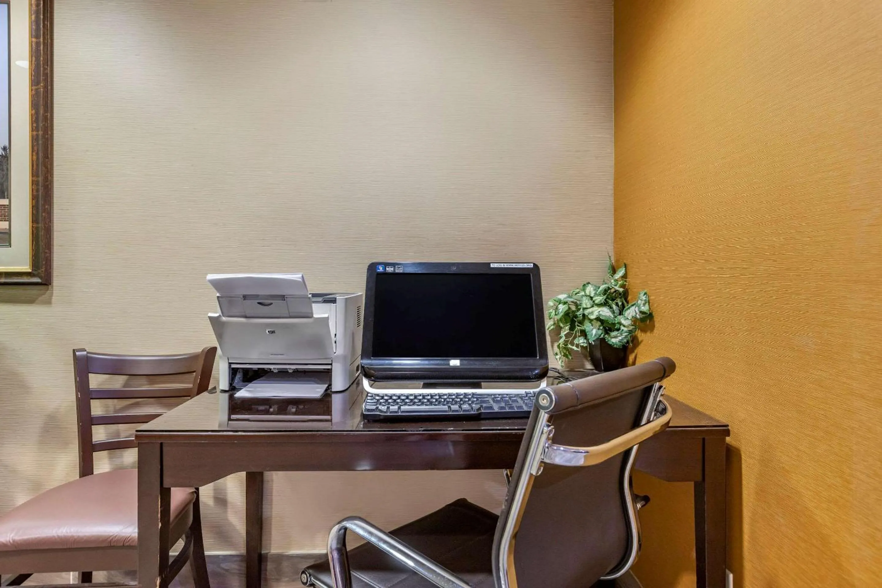 On site in Comfort Inn Okemos - East Lansing