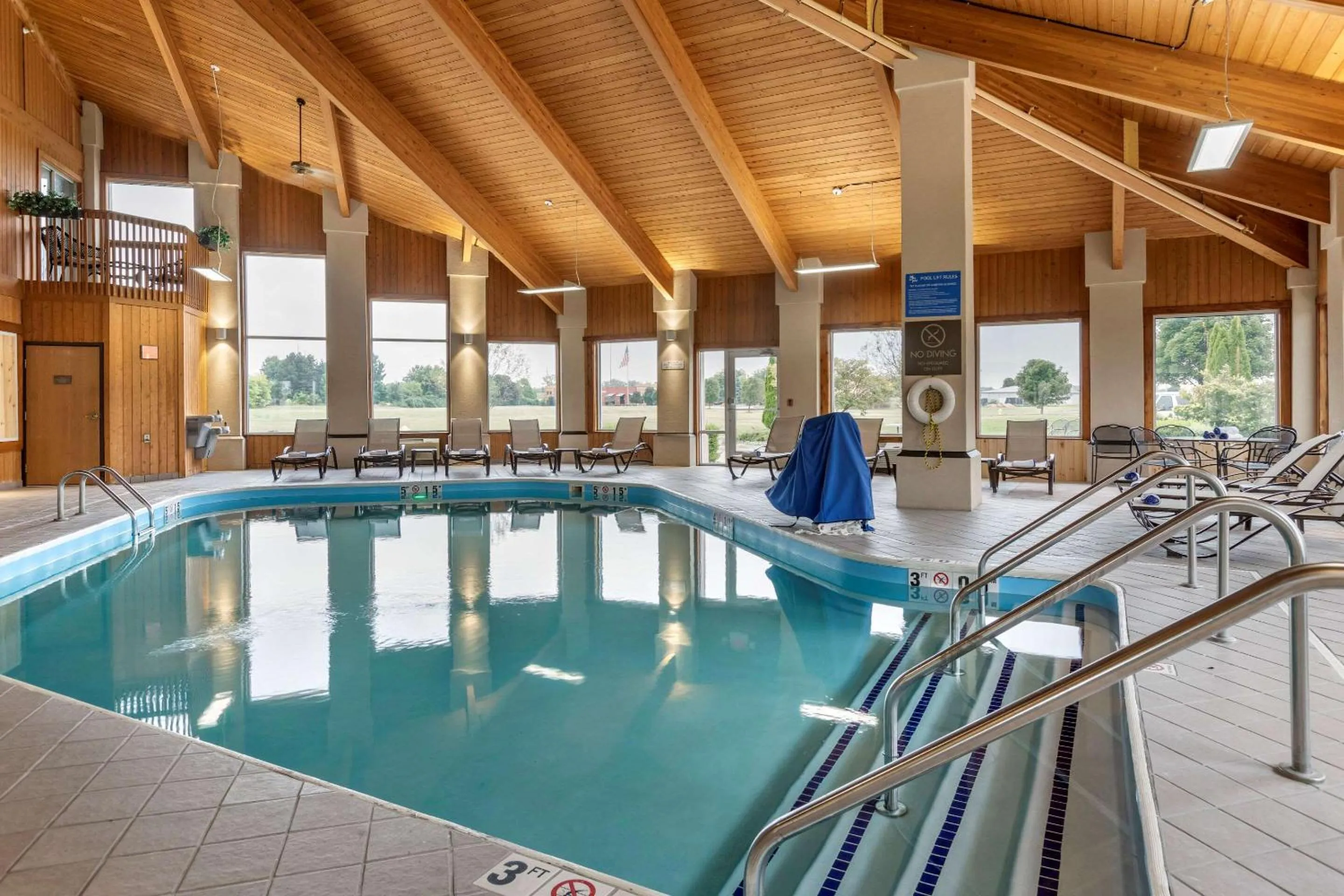 On site in Comfort Inn & Suites Dimondale - Lansing