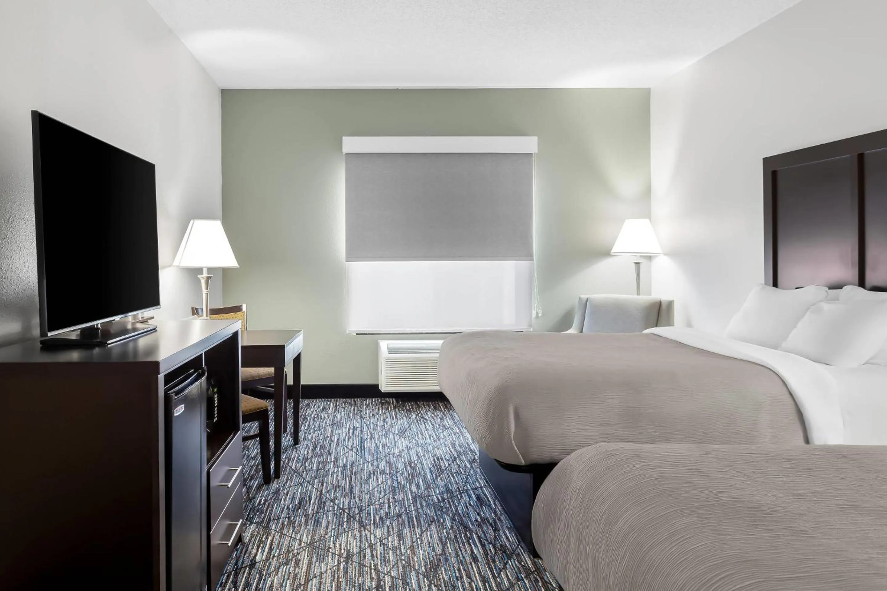 Bedroom, Bed in Quality Inn & Suites Niles