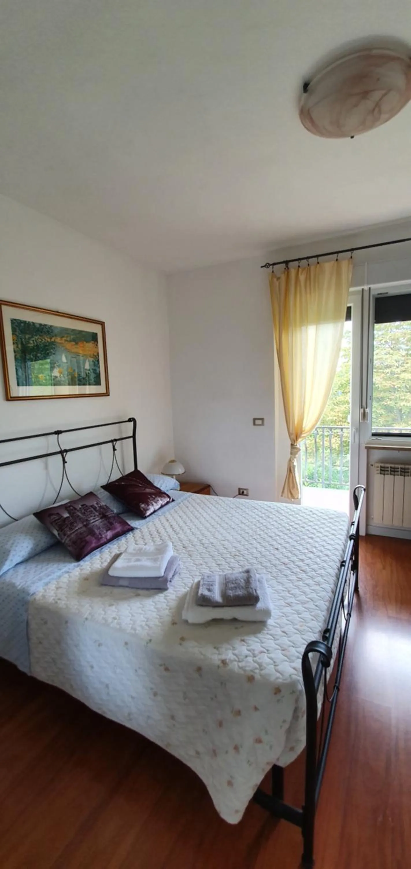 Photo of the whole room in CasaRoman