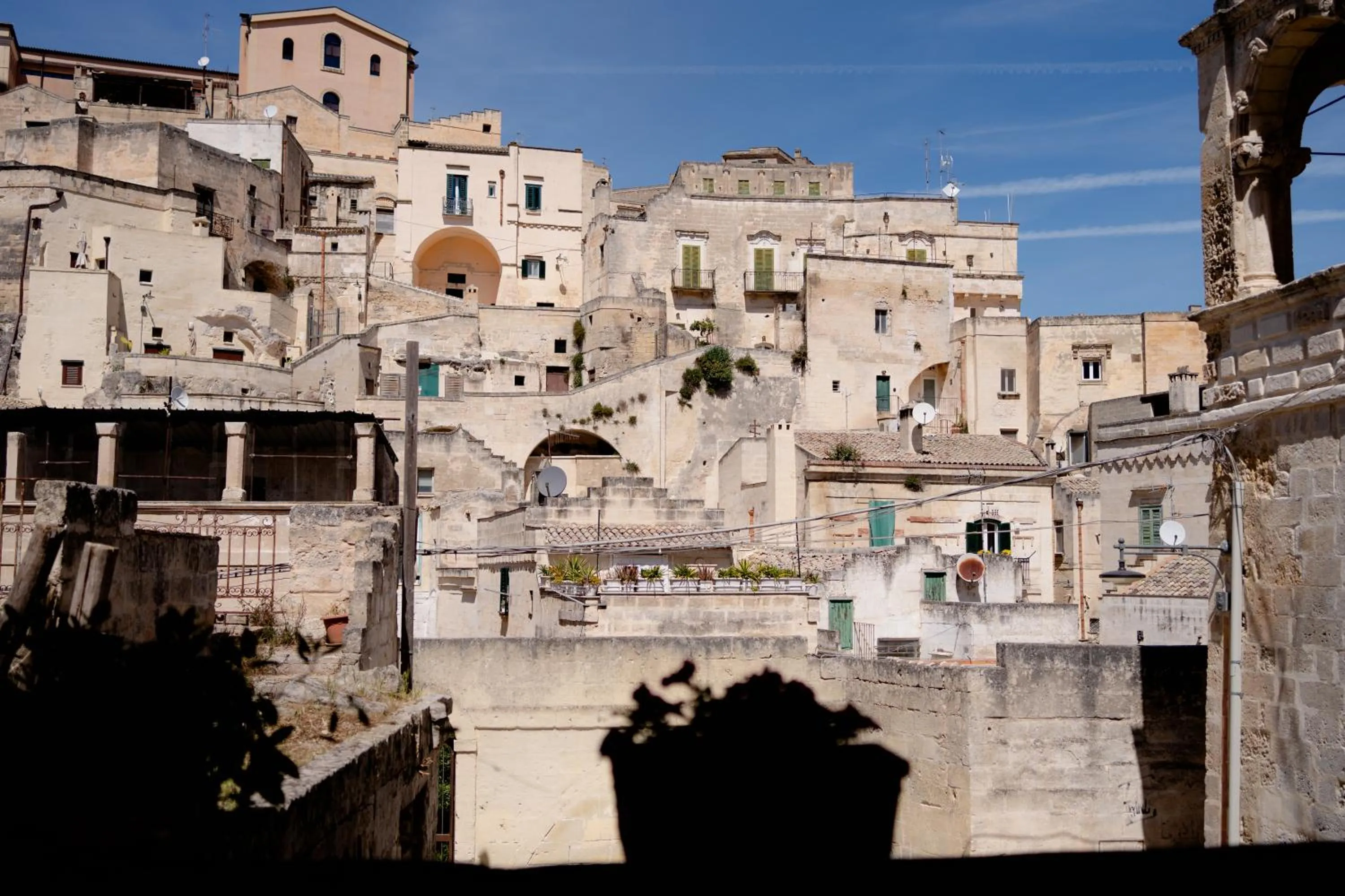 Nearby landmark in Endea Suite Rooms & Lounge SPA