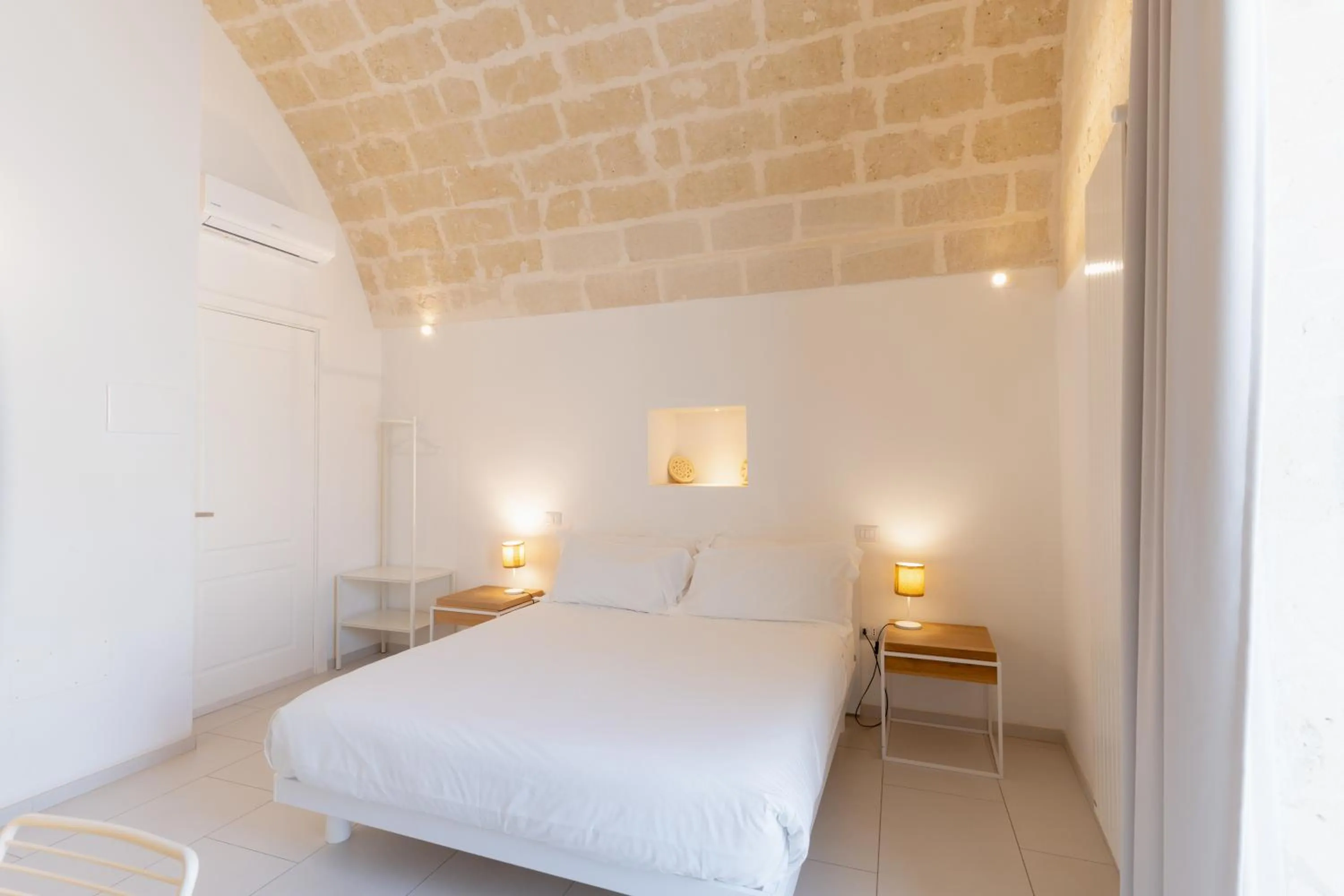 Bed in Endea Suite Rooms & Lounge SPA