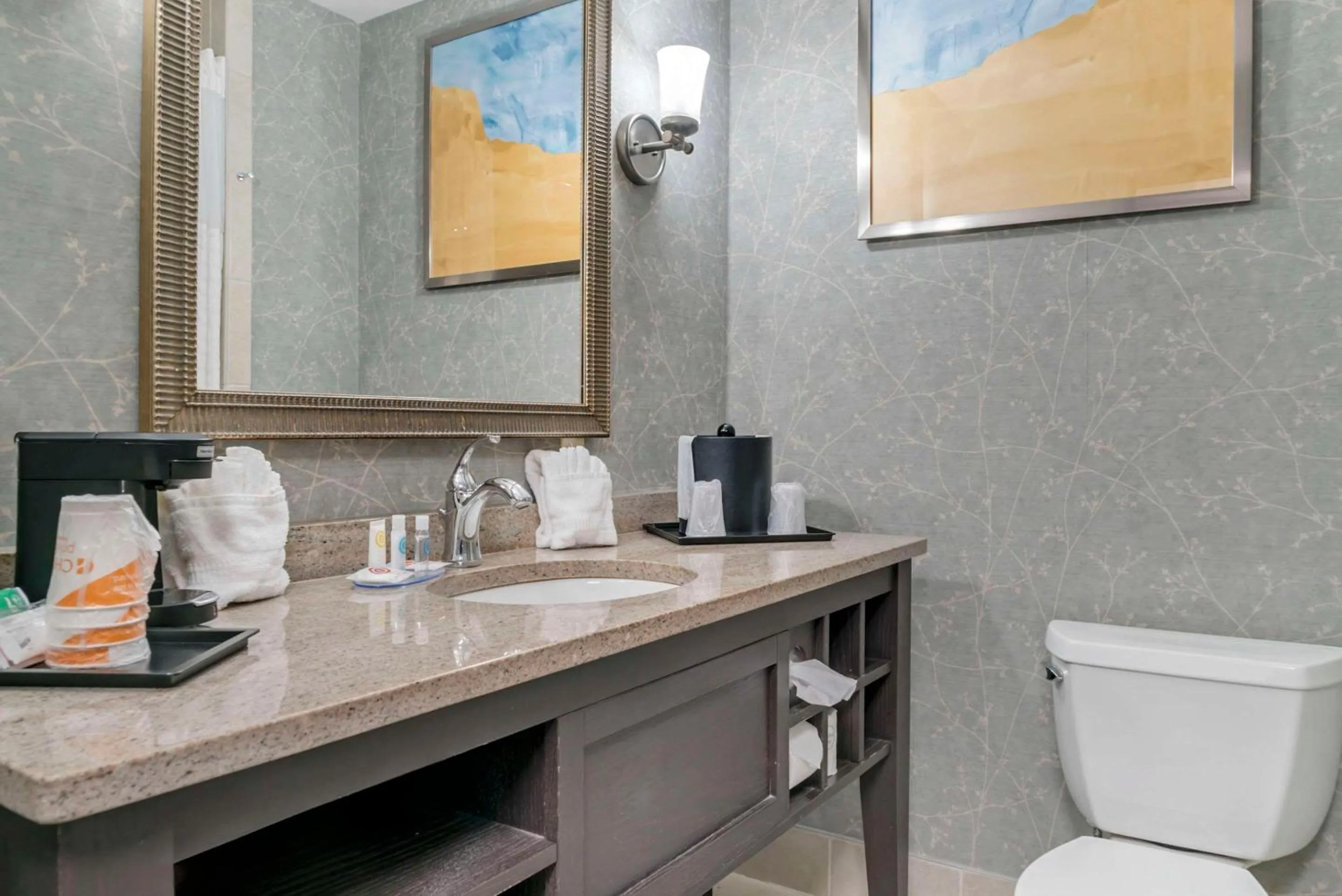 Bedroom in Comfort Inn Plainwell