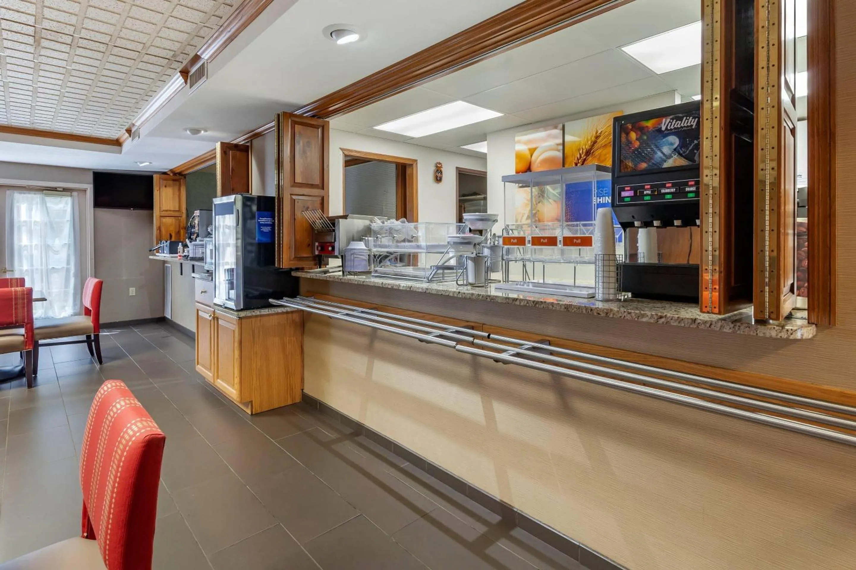 Breakfast in Comfort Suites Marquette