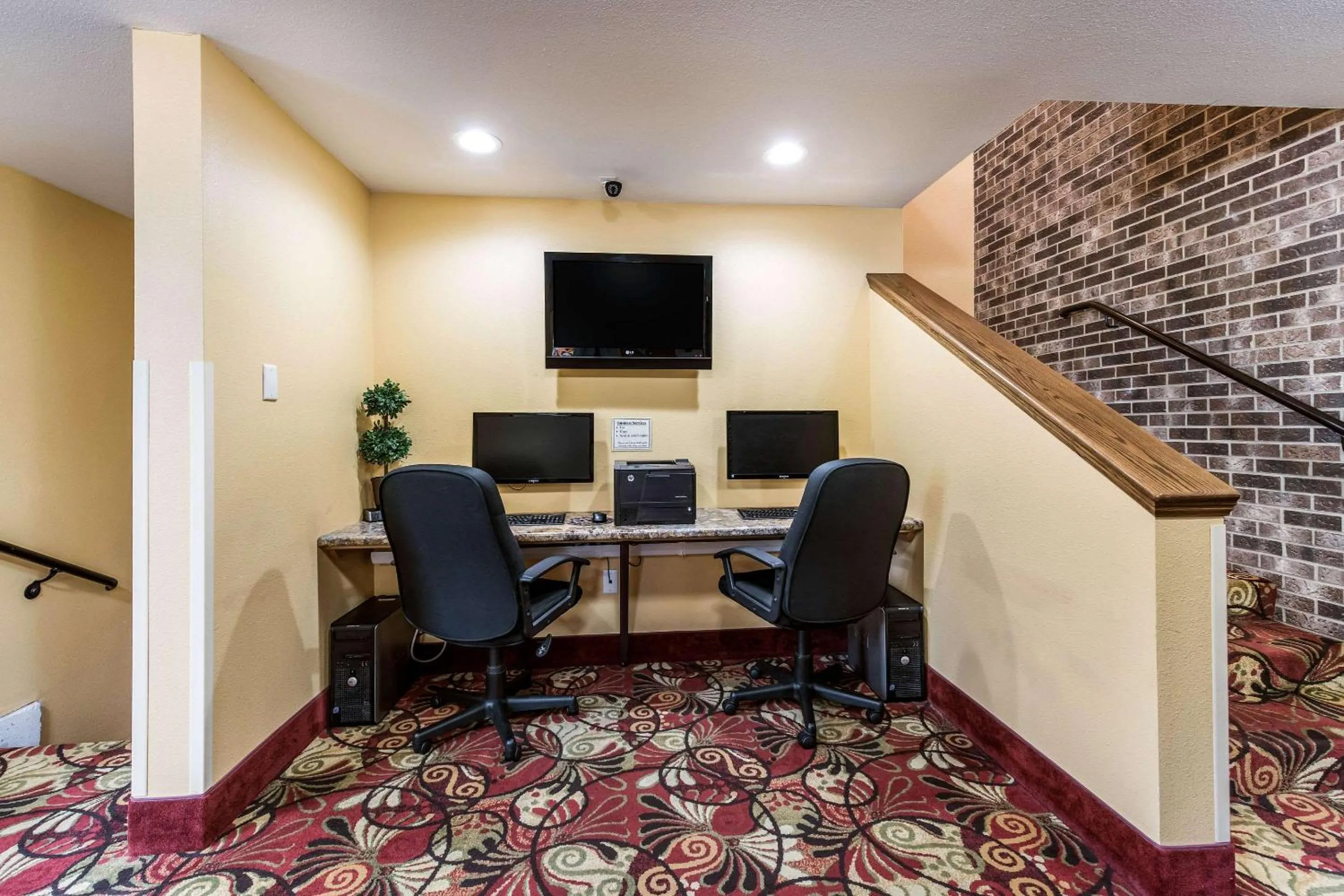 Business facilities in Econo Lodge Mayo Clinic Area