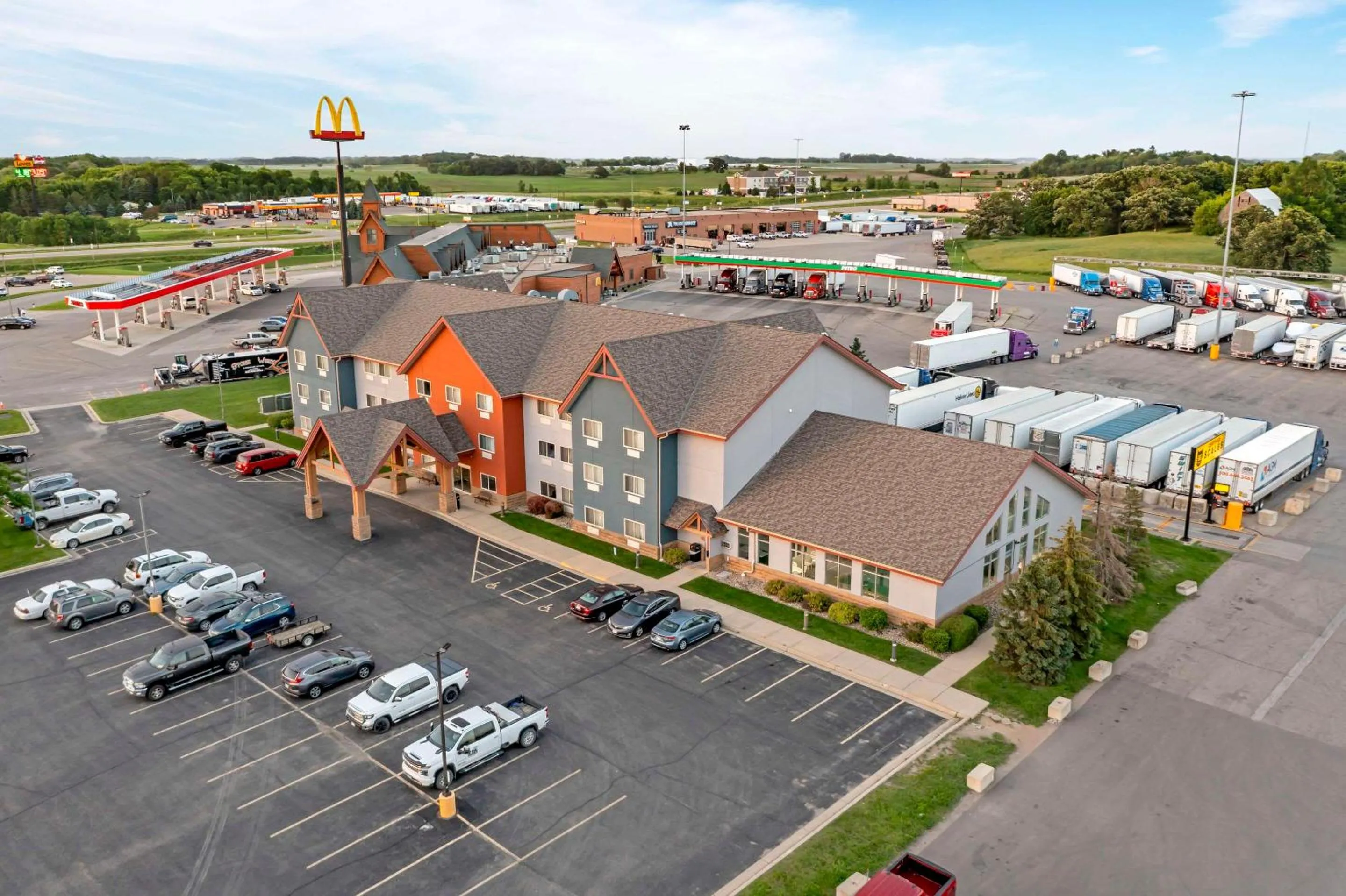 Property building in Comfort Inn Albert Lea at Trails Travel Center