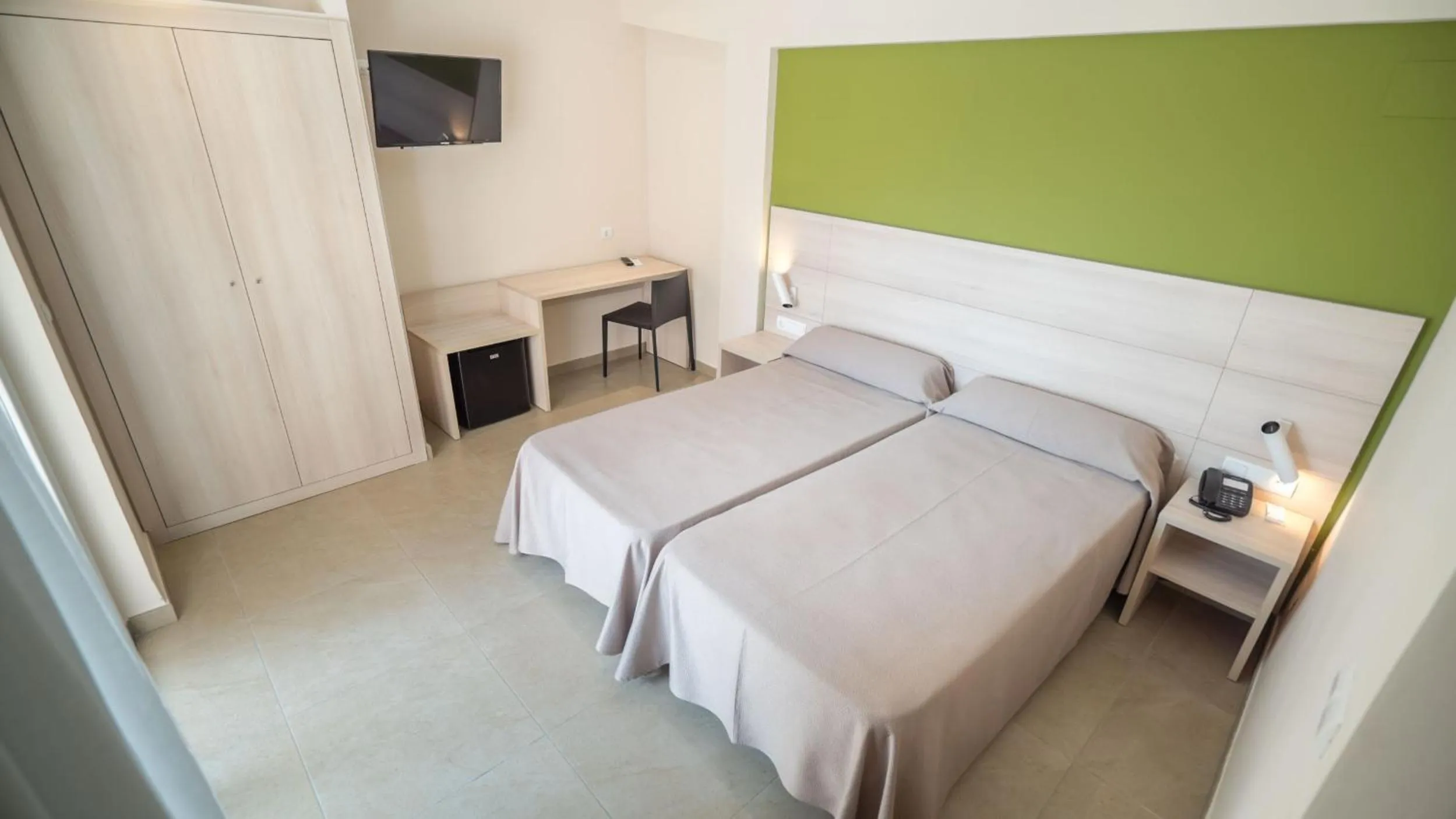 Photo of the whole room, Bed in Hotel San Luis