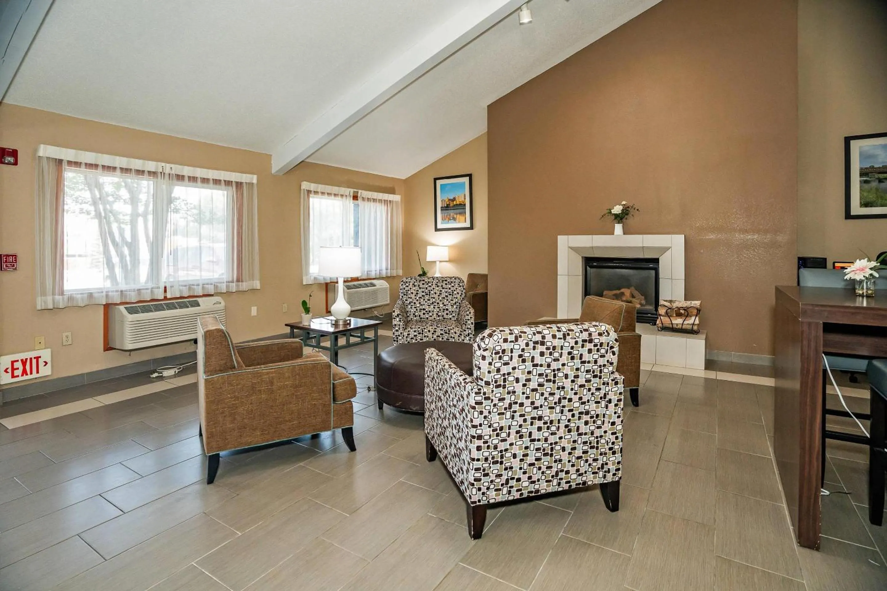 Lobby or reception in Quality Inn near Medical Center