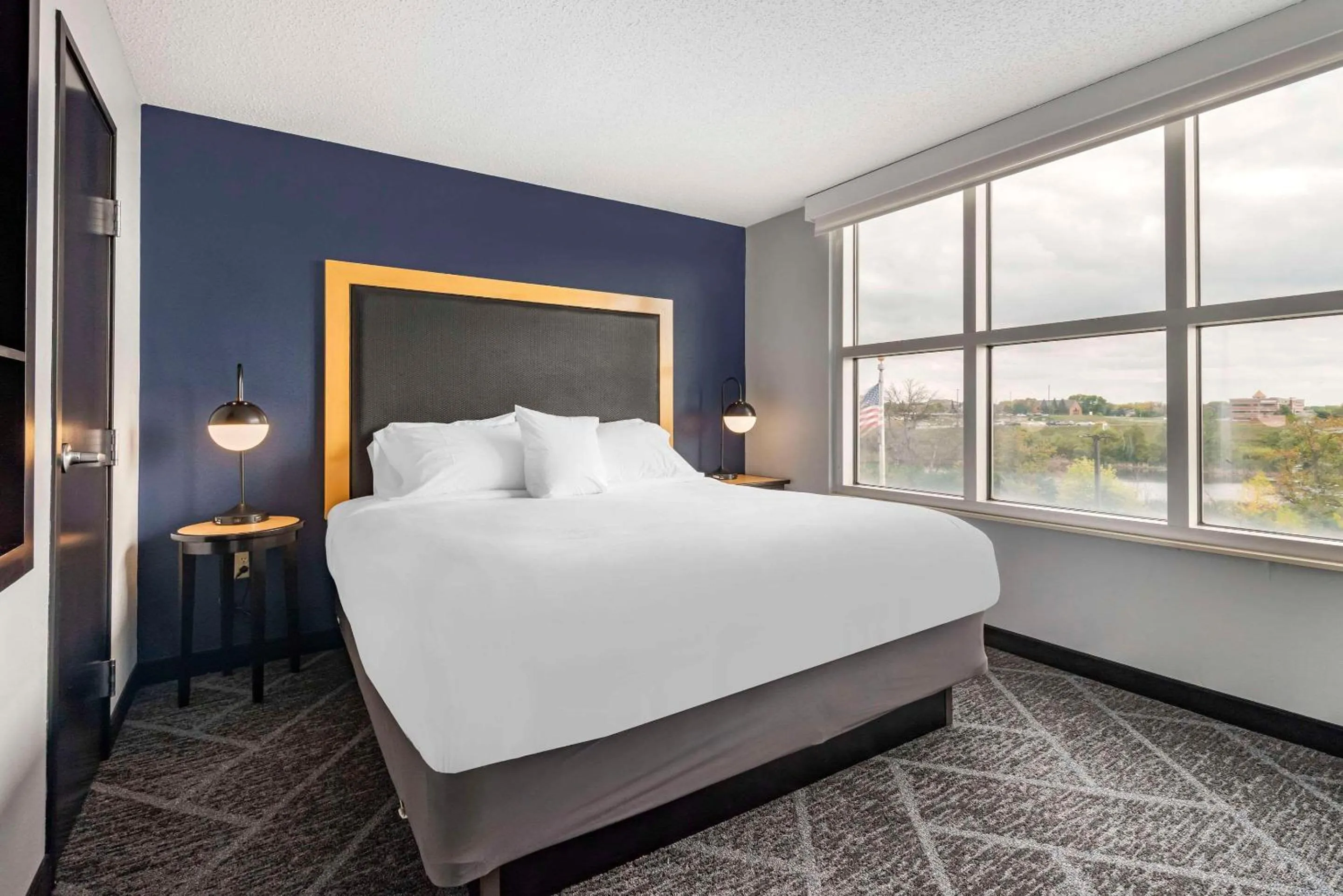 Bedroom, Bed in Cambria Hotel Minneapolis Maple Grove