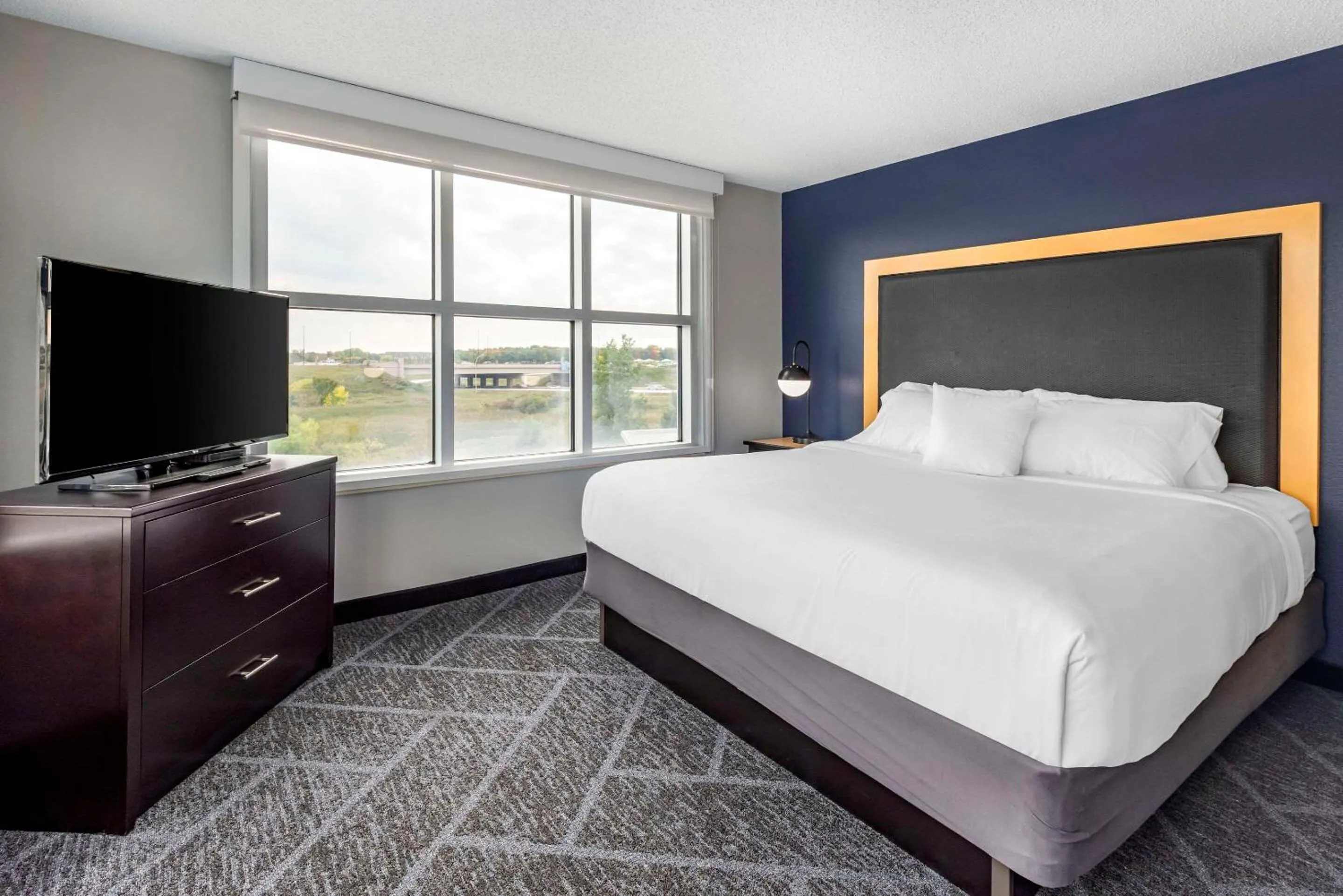 Bedroom, Bed in Cambria Hotel Minneapolis Maple Grove