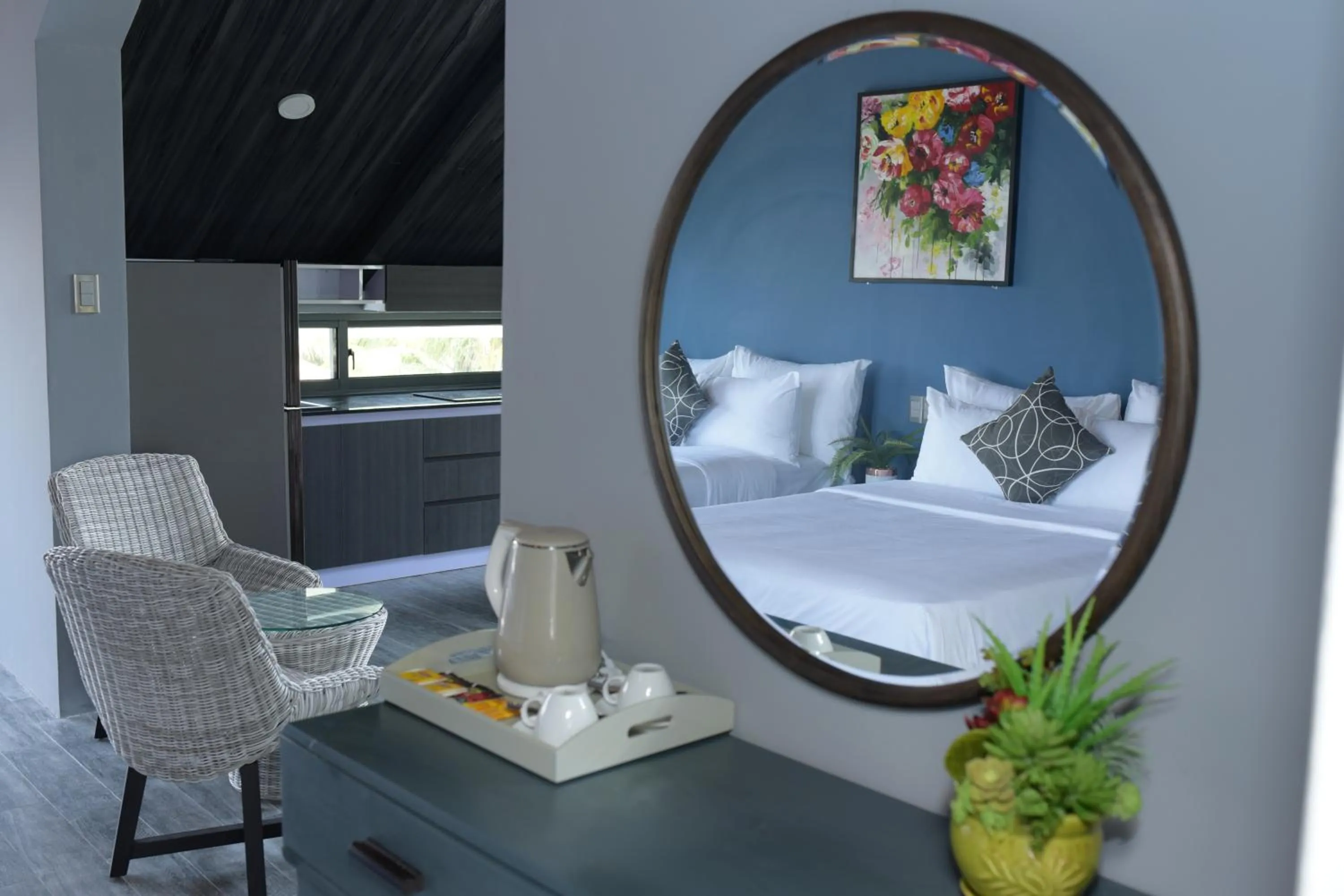 Living room, Bed in Sea Lavie Boutique Resort & Spa