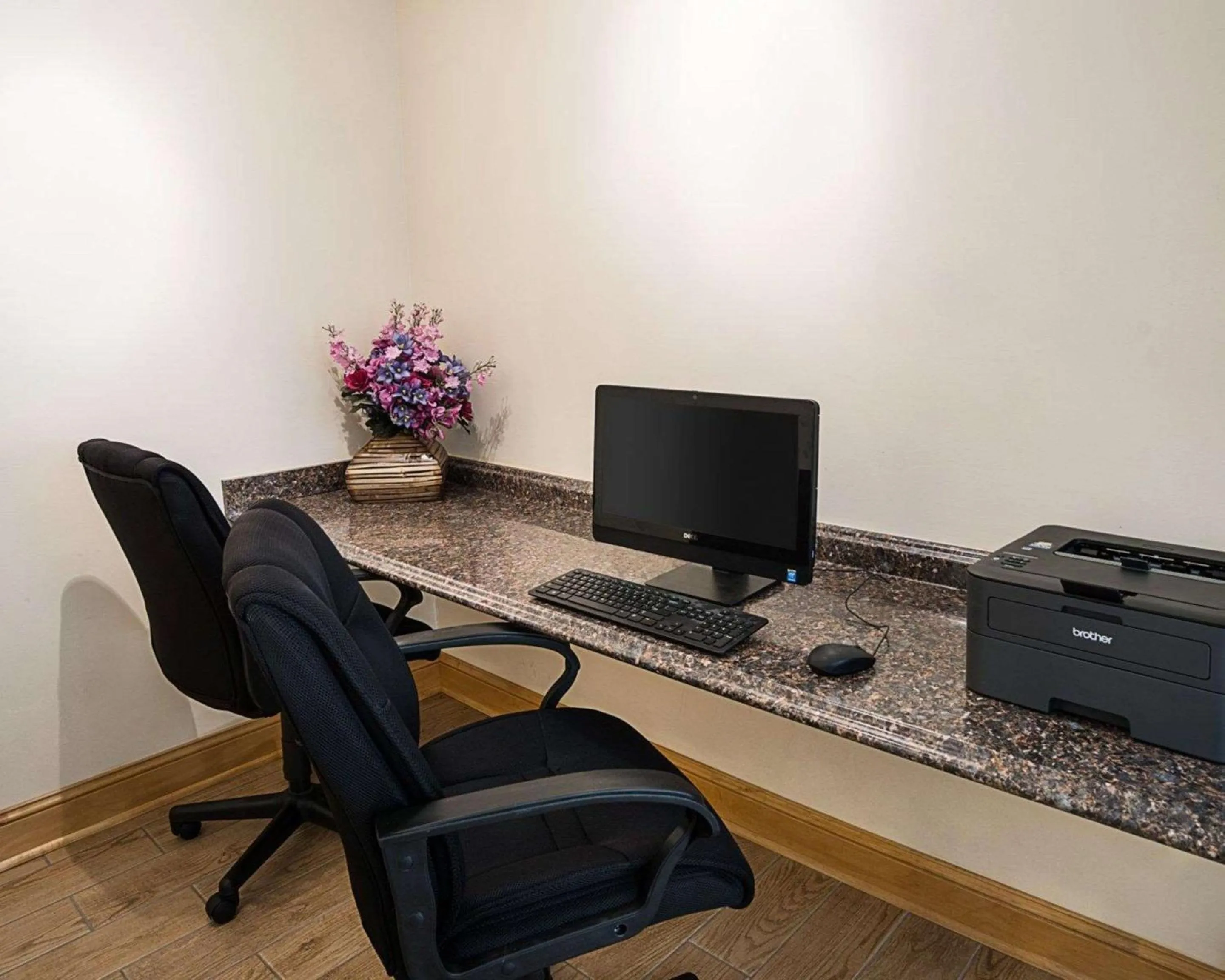 On site in Quality Inn near Northtown Mall & National Sports Center