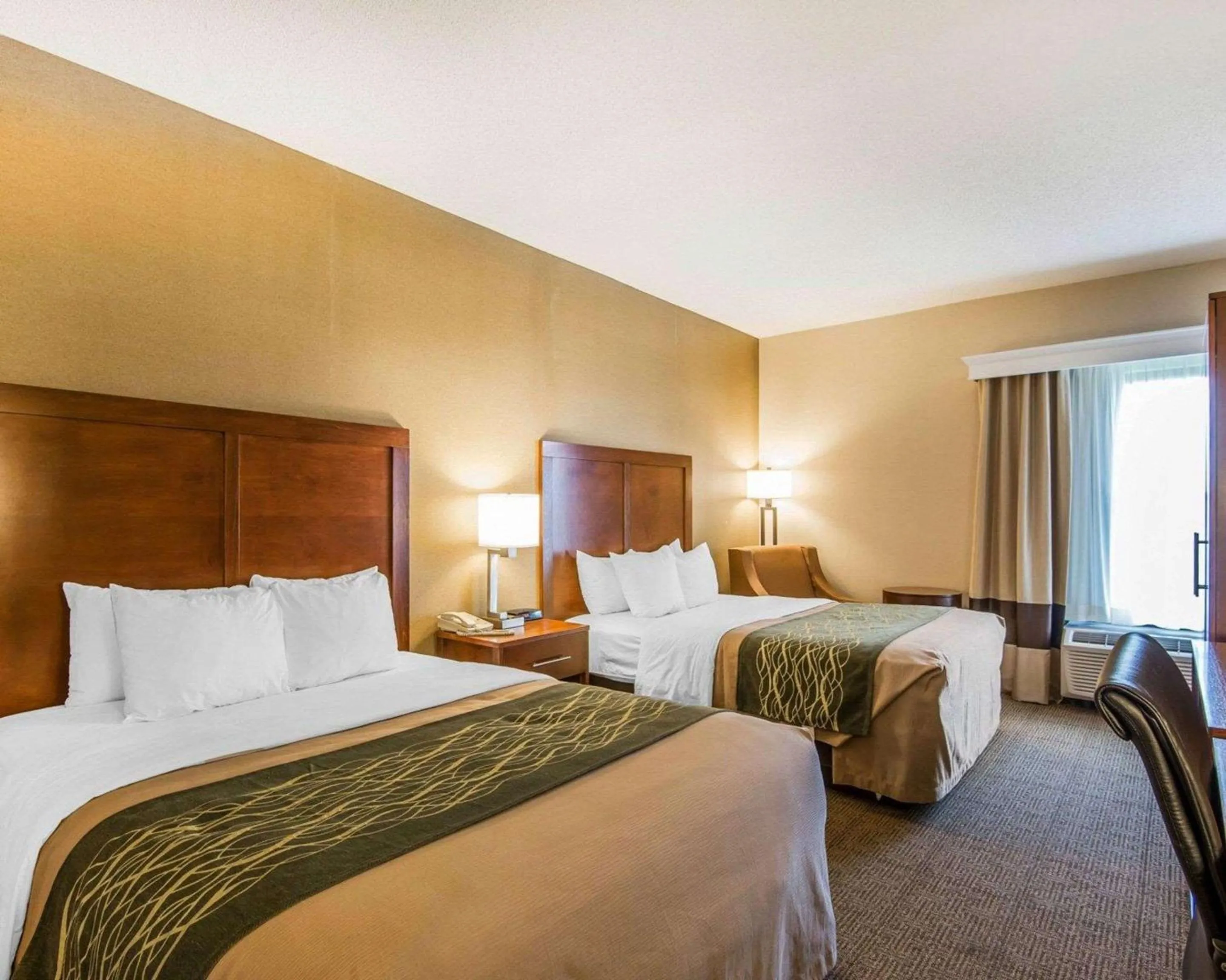 Photo of the whole room, Bed in Quality Inn Cameron