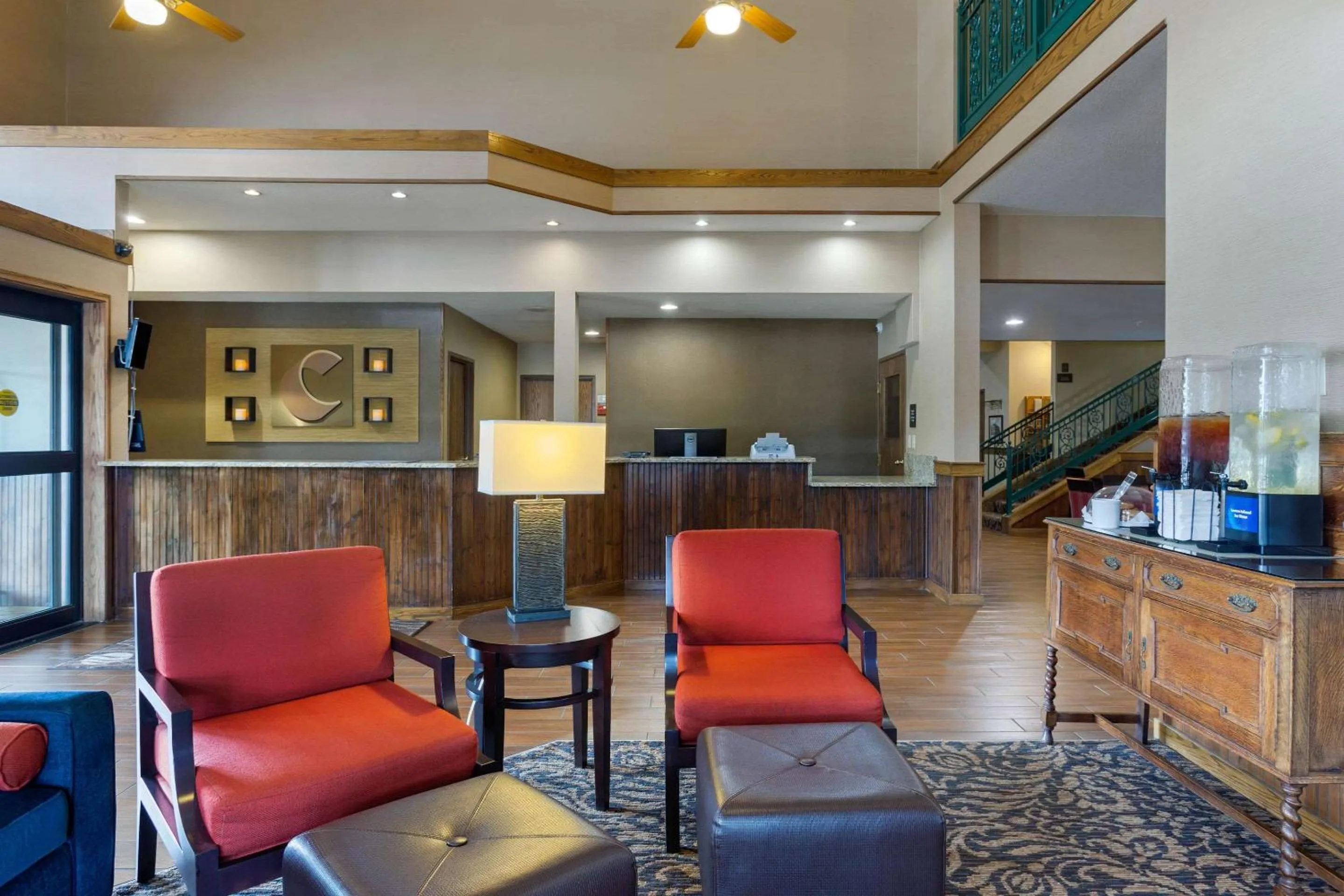 Lobby or reception in Comfort Inn Marshall Station