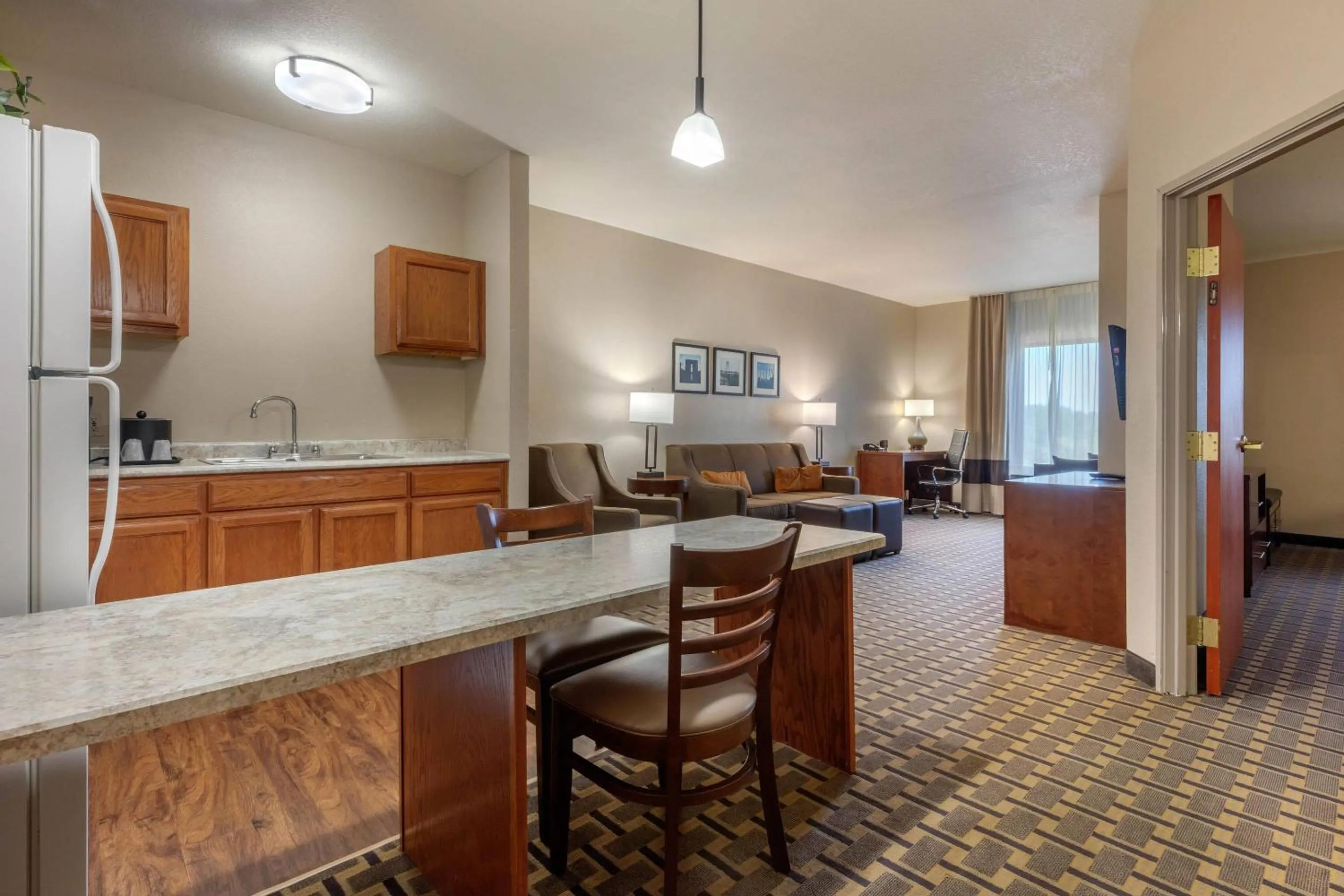 Bedroom in Comfort Suites Rolla