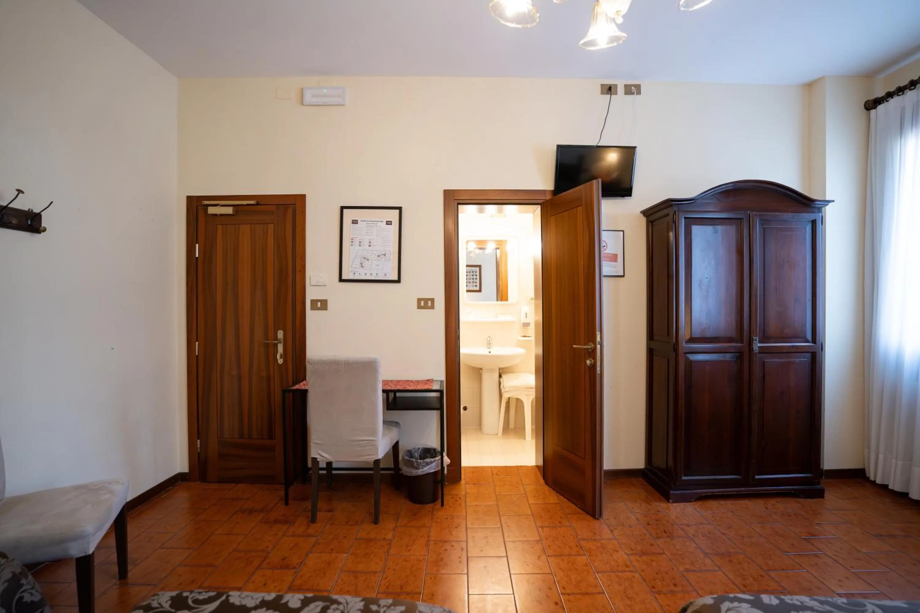 Bathroom in Hotel Tivoli