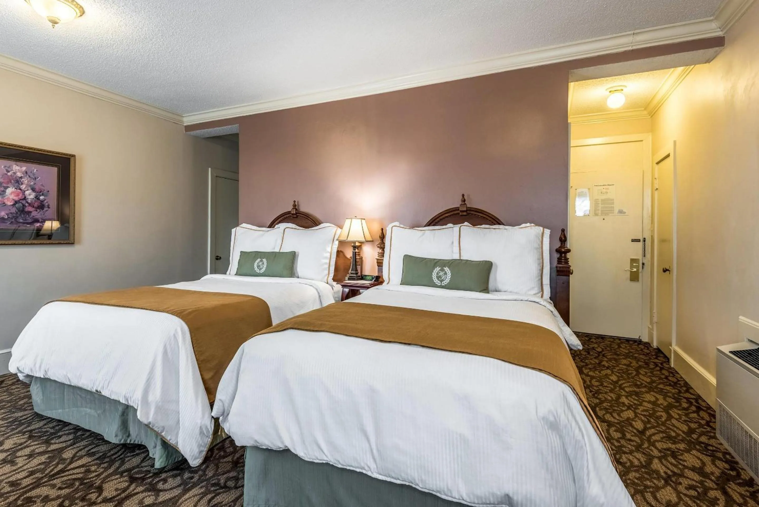 Bedroom, Bed in Hotel Bothwell Sedalia Central District, an Ascend Collection Hotel