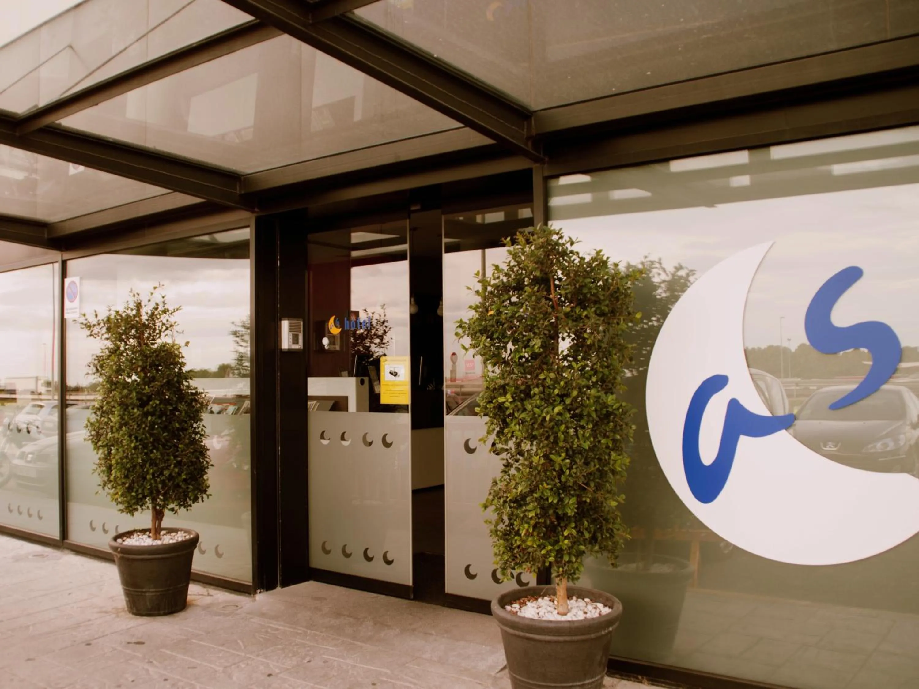 Facade/entrance in Hotel AS Torrent