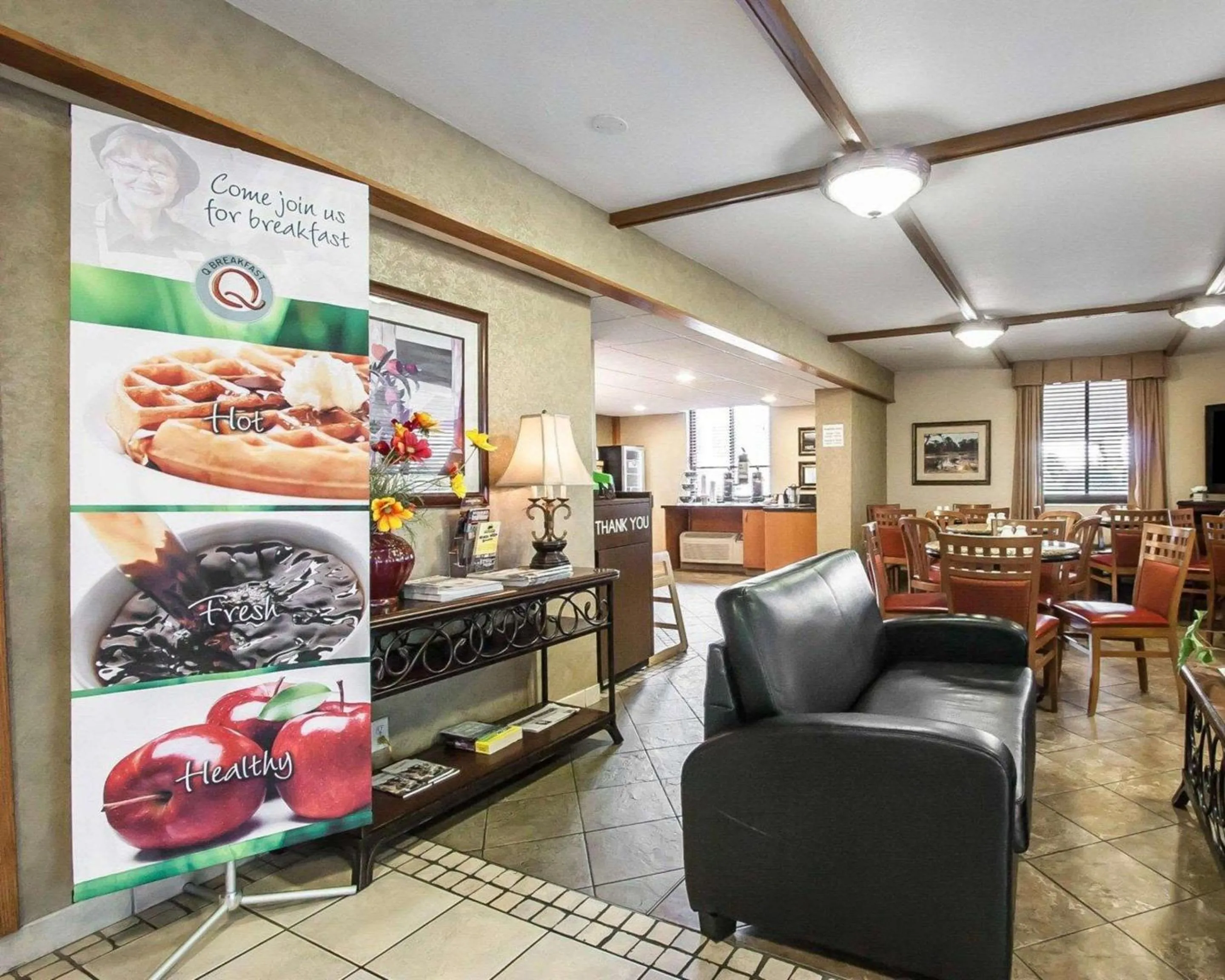 Lobby or reception in Quality Inn & Suites North