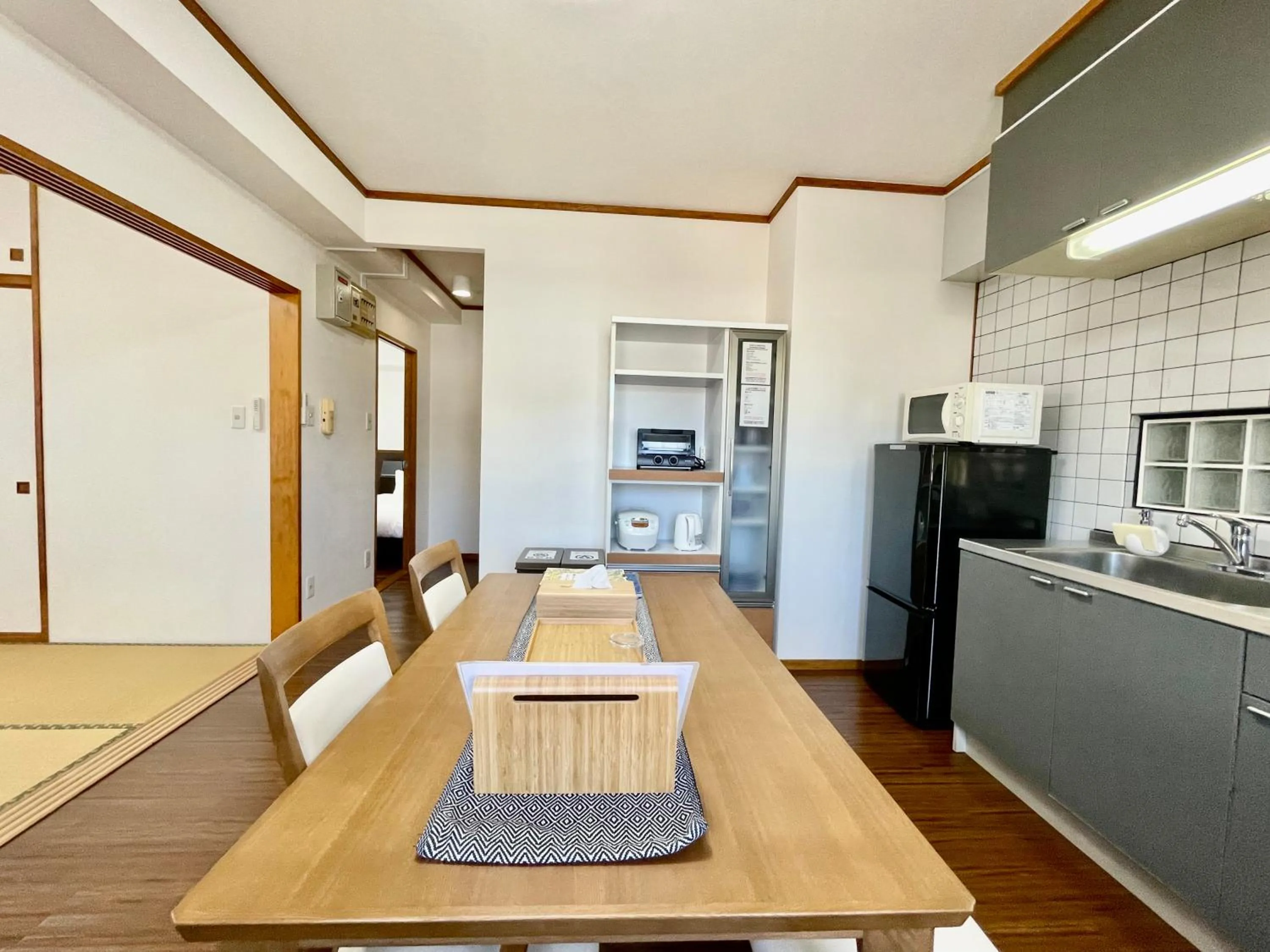 Kitchen or kitchenette in ホテル天使館 久茂地 -Tenshi-Kan-