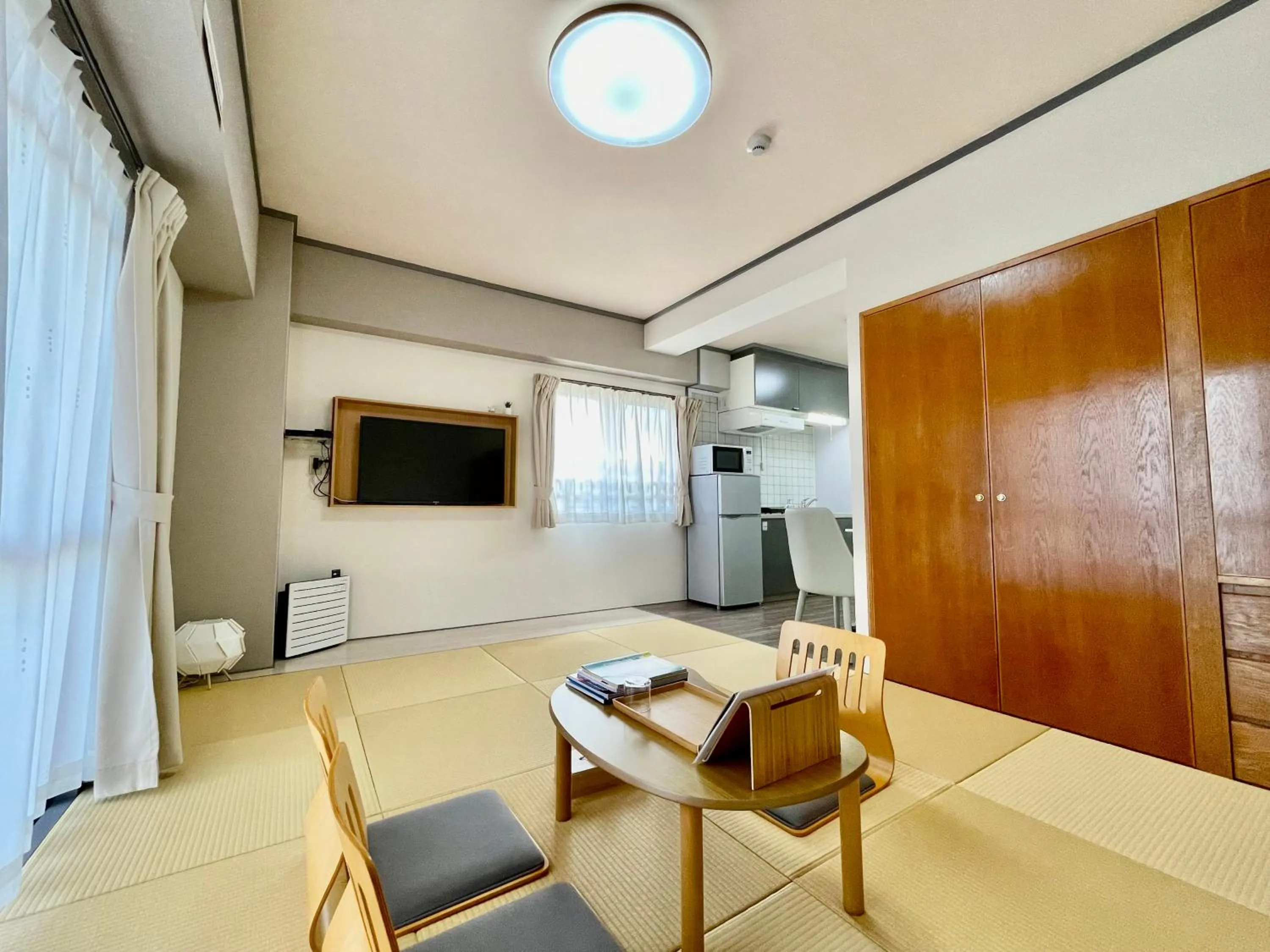 Living room in ホテル天使館 久茂地 -Tenshi-Kan-