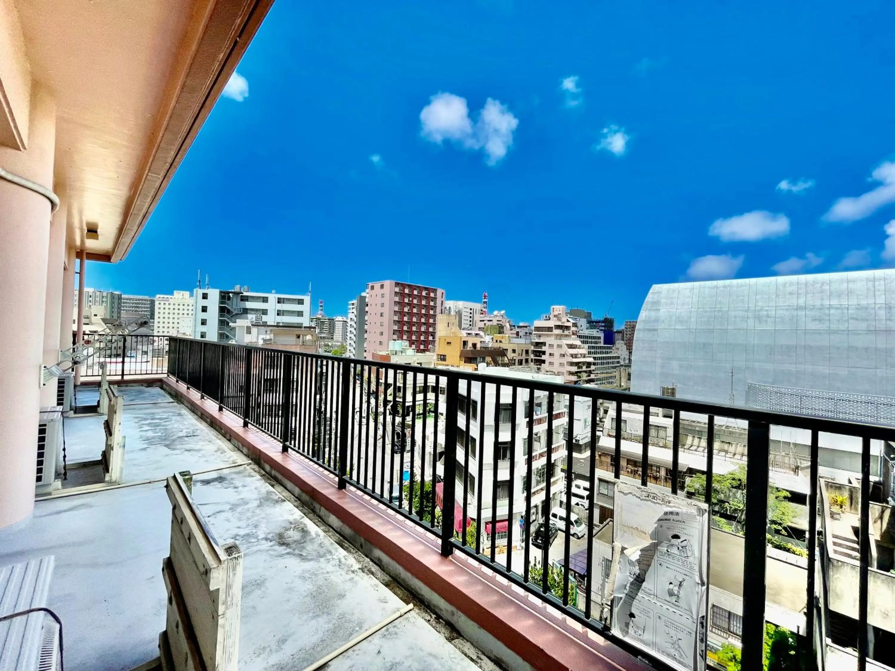 Balcony/Terrace in ホテル天使館 久茂地 -Tenshi-Kan-