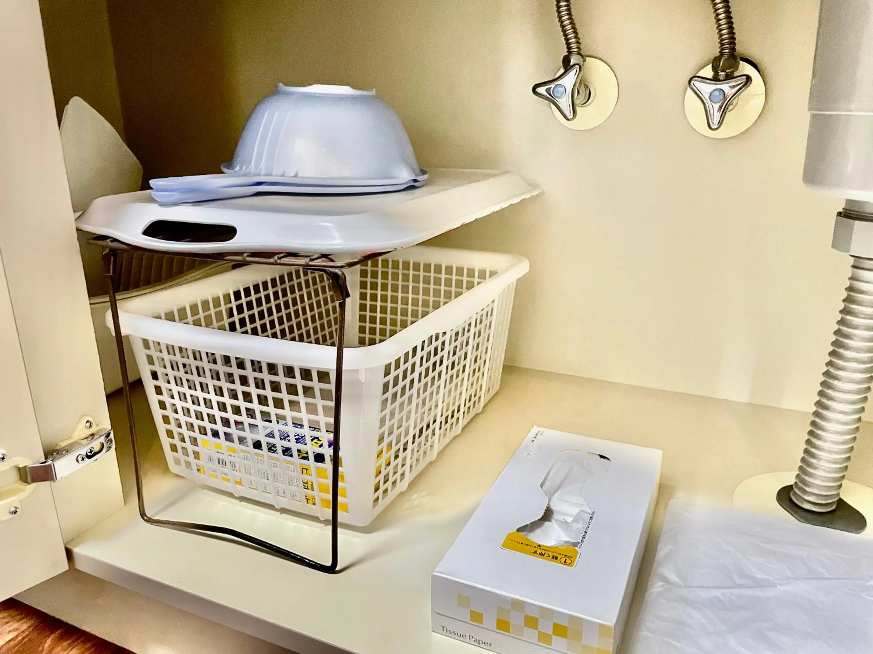 Kitchen or kitchenette in ホテル天使館 久茂地 -Tenshi-Kan-