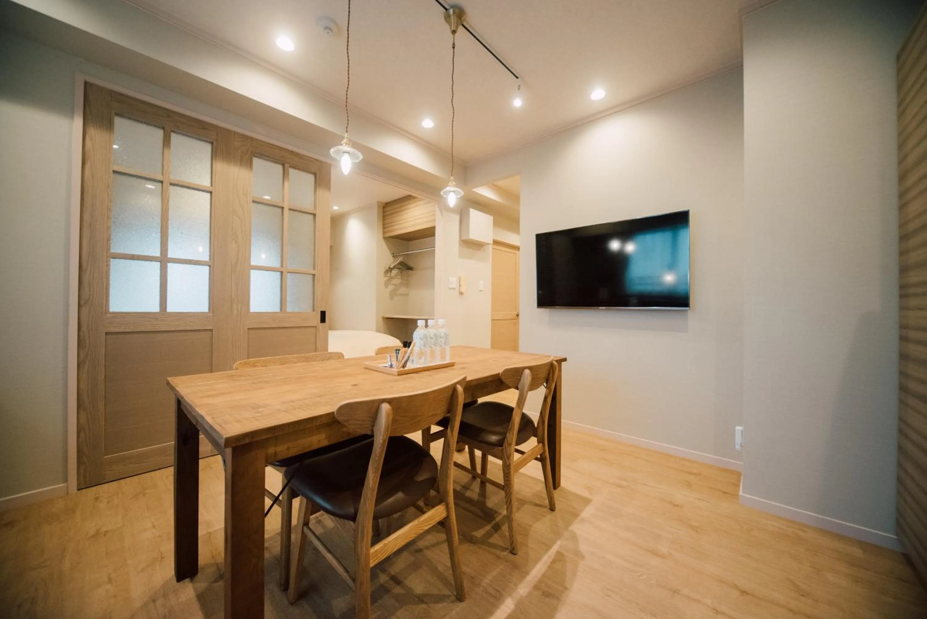 TV and multimedia in ホテル天使館 久茂地 -Tenshi-Kan-