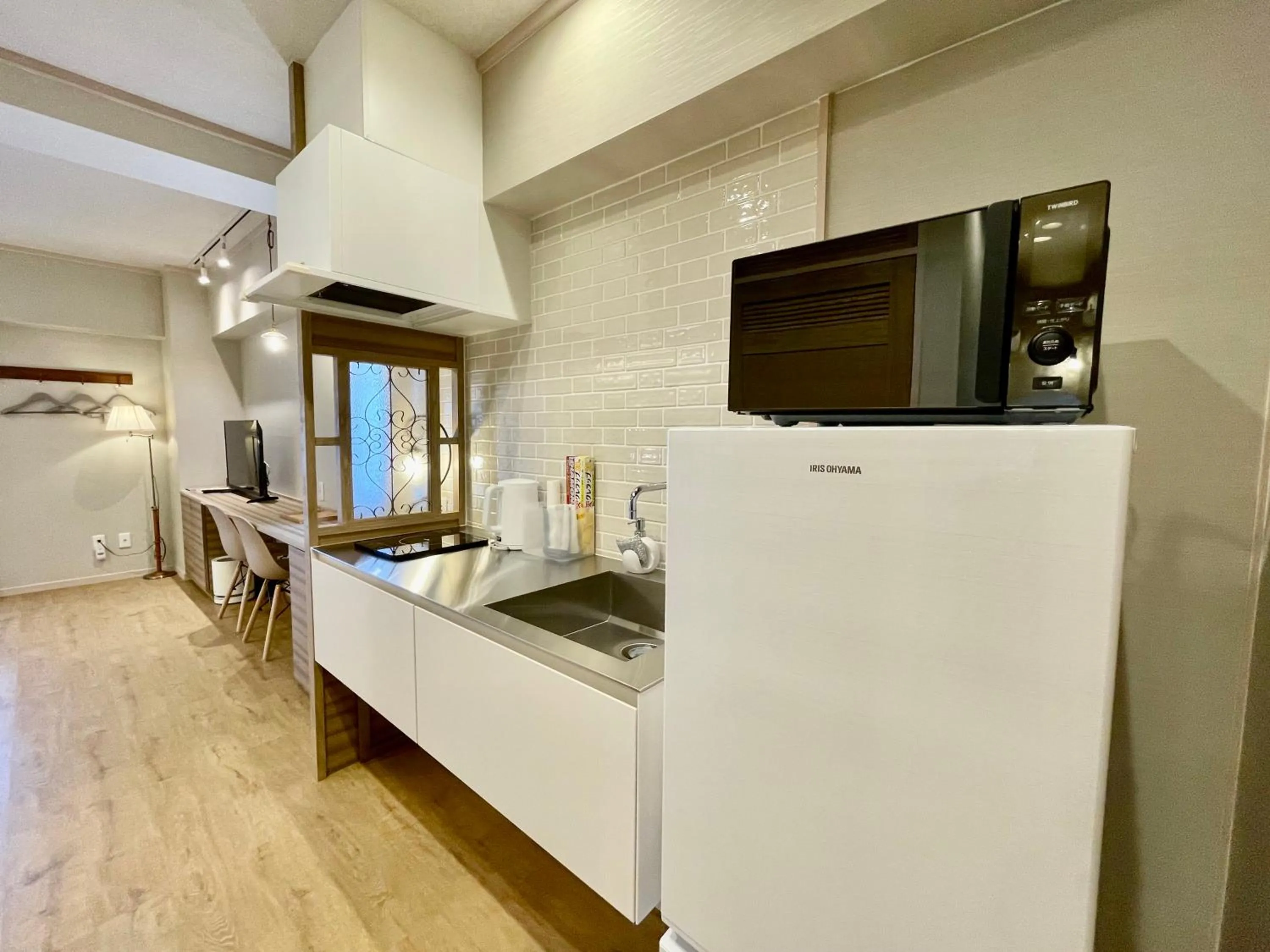 Kitchen or kitchenette in ホテル天使館 久茂地 -Tenshi-Kan-