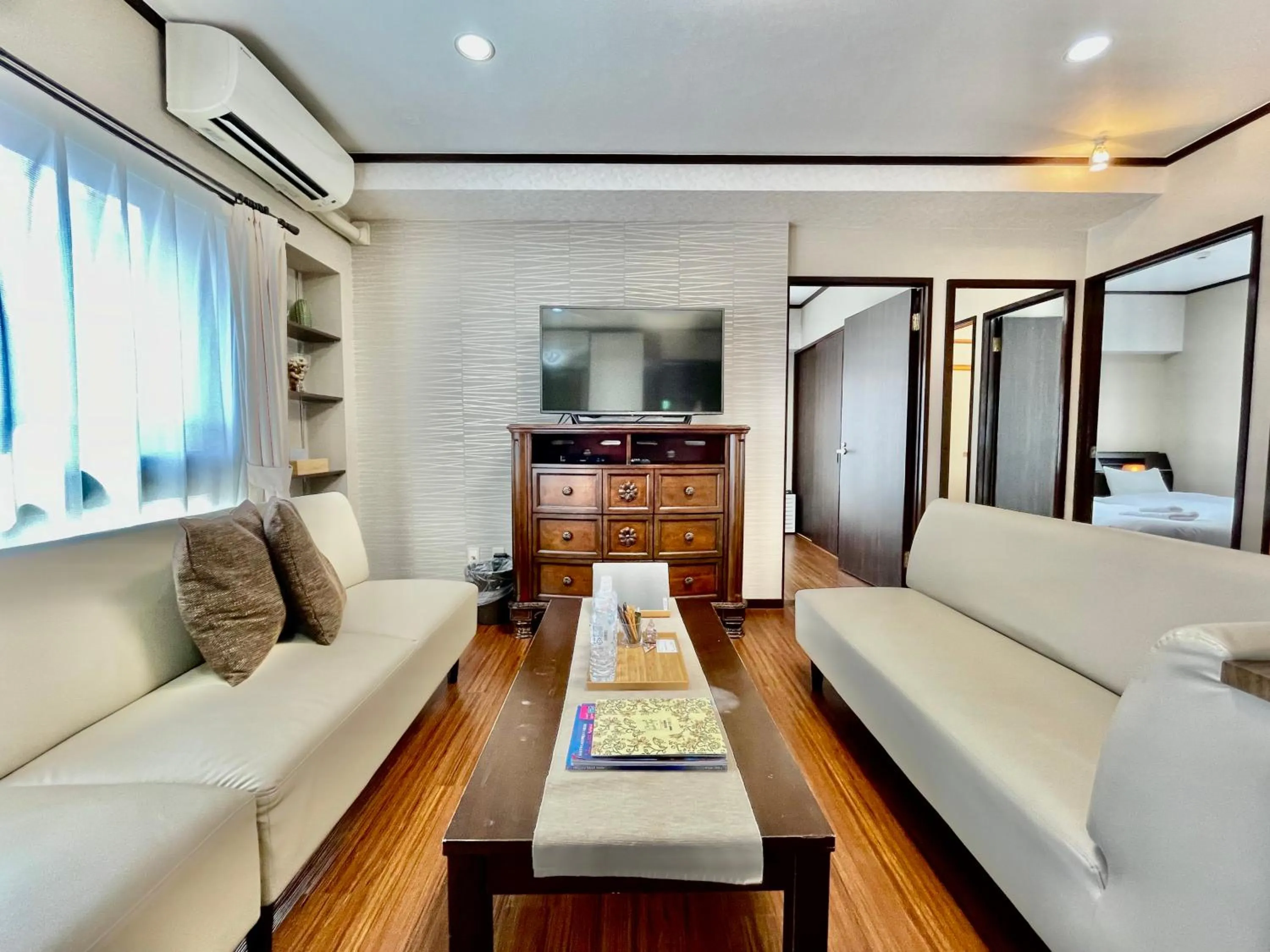 Living room in ホテル天使館 久茂地 -Tenshi-Kan-