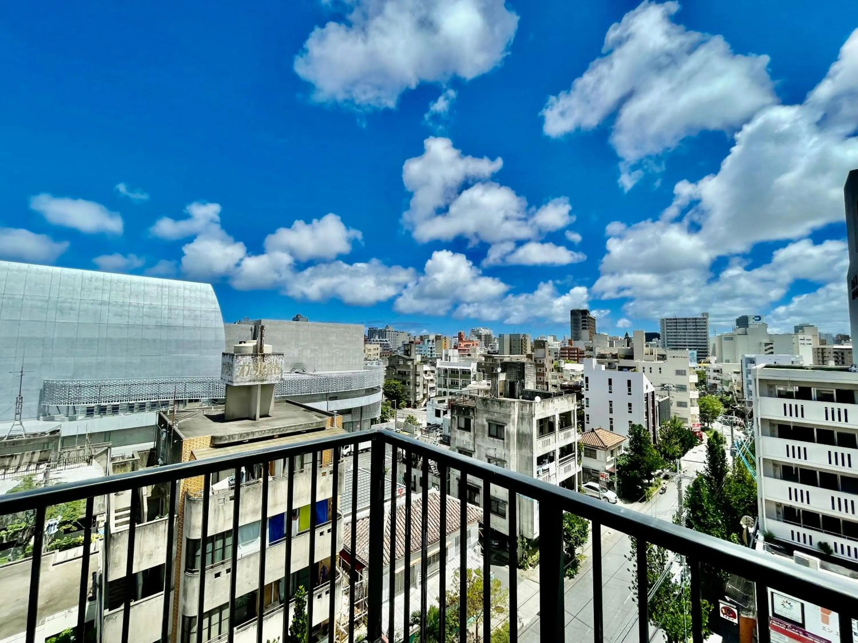 Balcony/Terrace in ホテル天使館 久茂地 -Tenshi-Kan-
