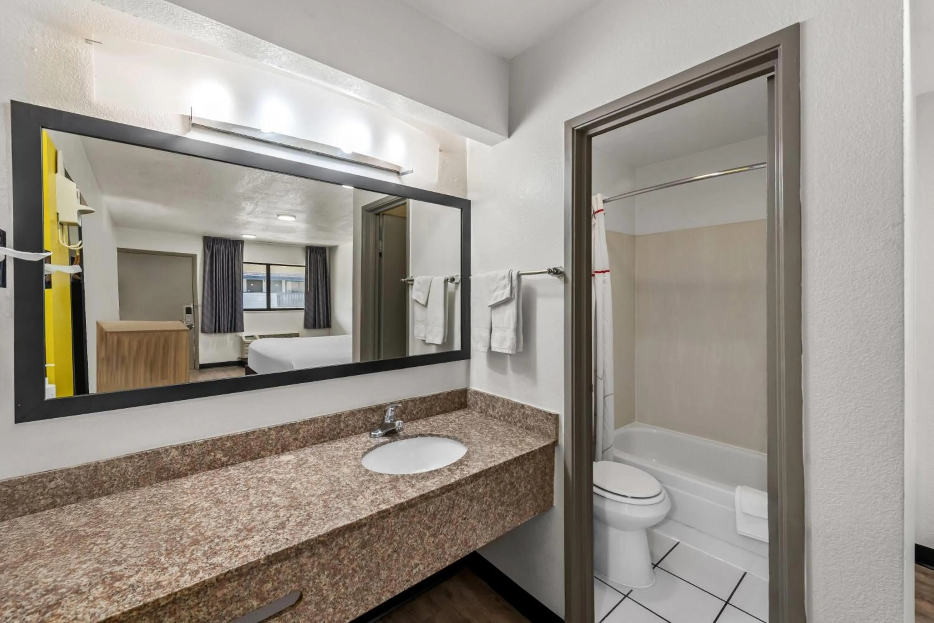 Bathroom in Days Inn by Wyndham Independence
