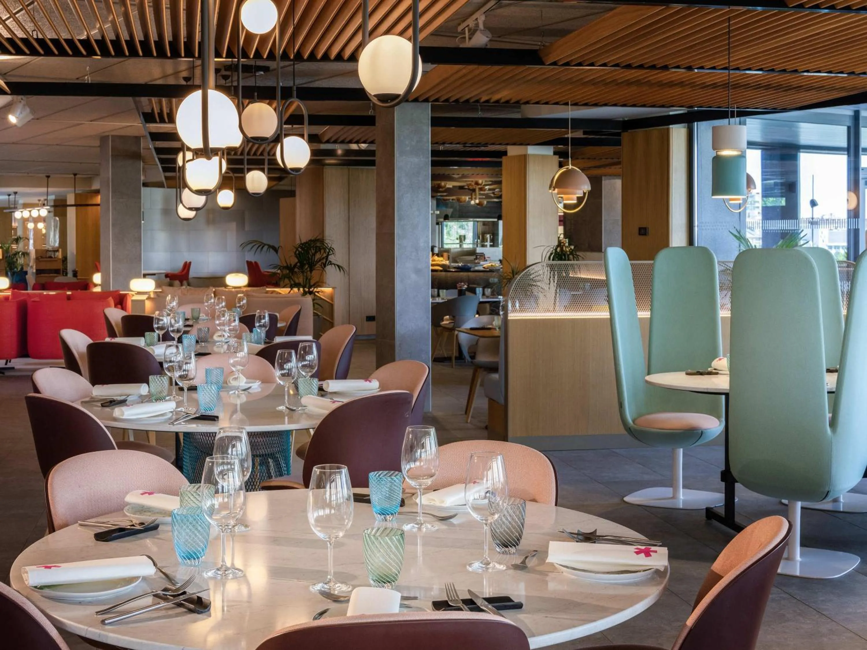 Restaurant/places to eat in Ibis Styles Madrid City Las Ventas