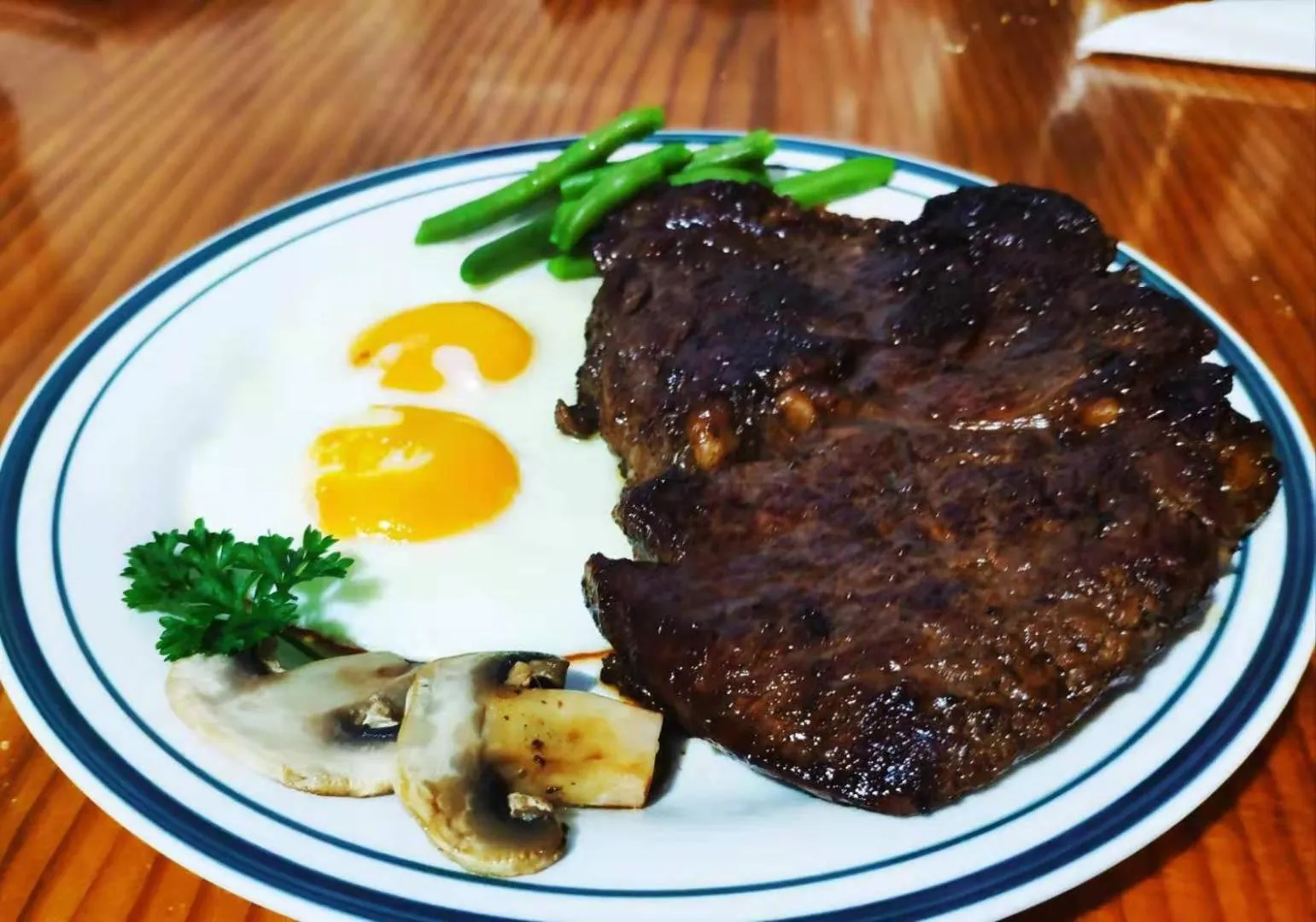 Junction Motel Sanson-Truck Motel