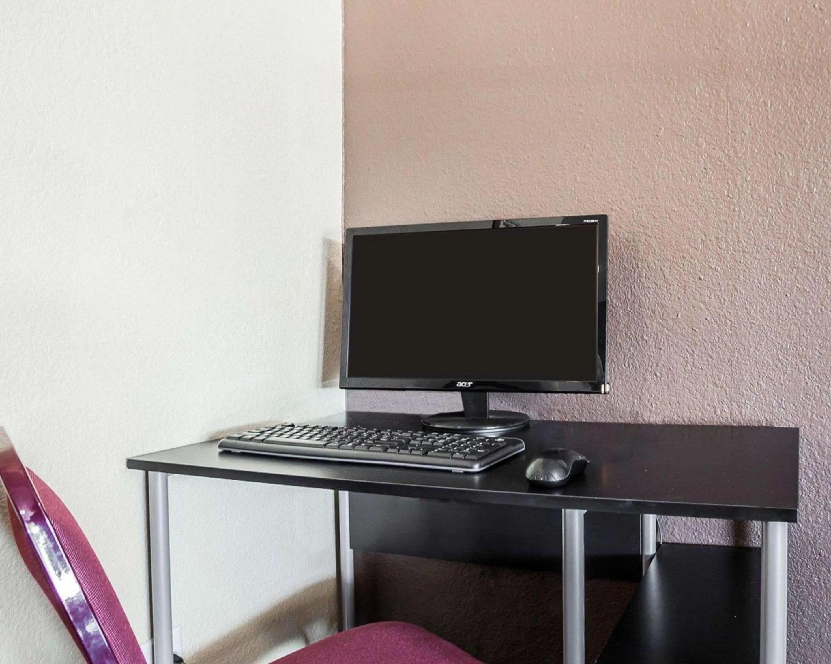 On site in Econo Lodge Jefferson City